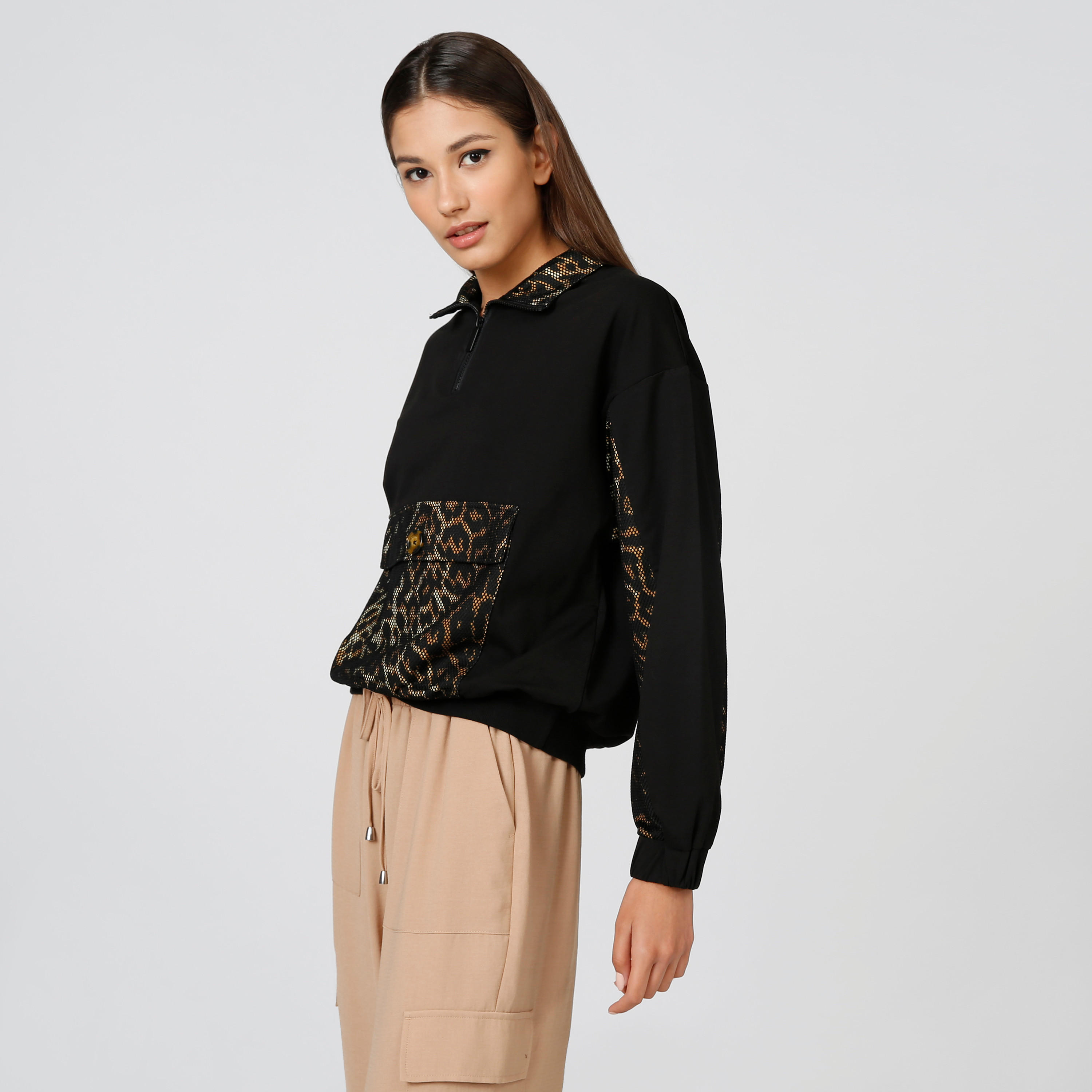سويت شيرت بأكمام طويلة وسحّاب وطبعات حيوانات-women-winterwear-hoodiesandsweatshirts-sweatshirts-image-1