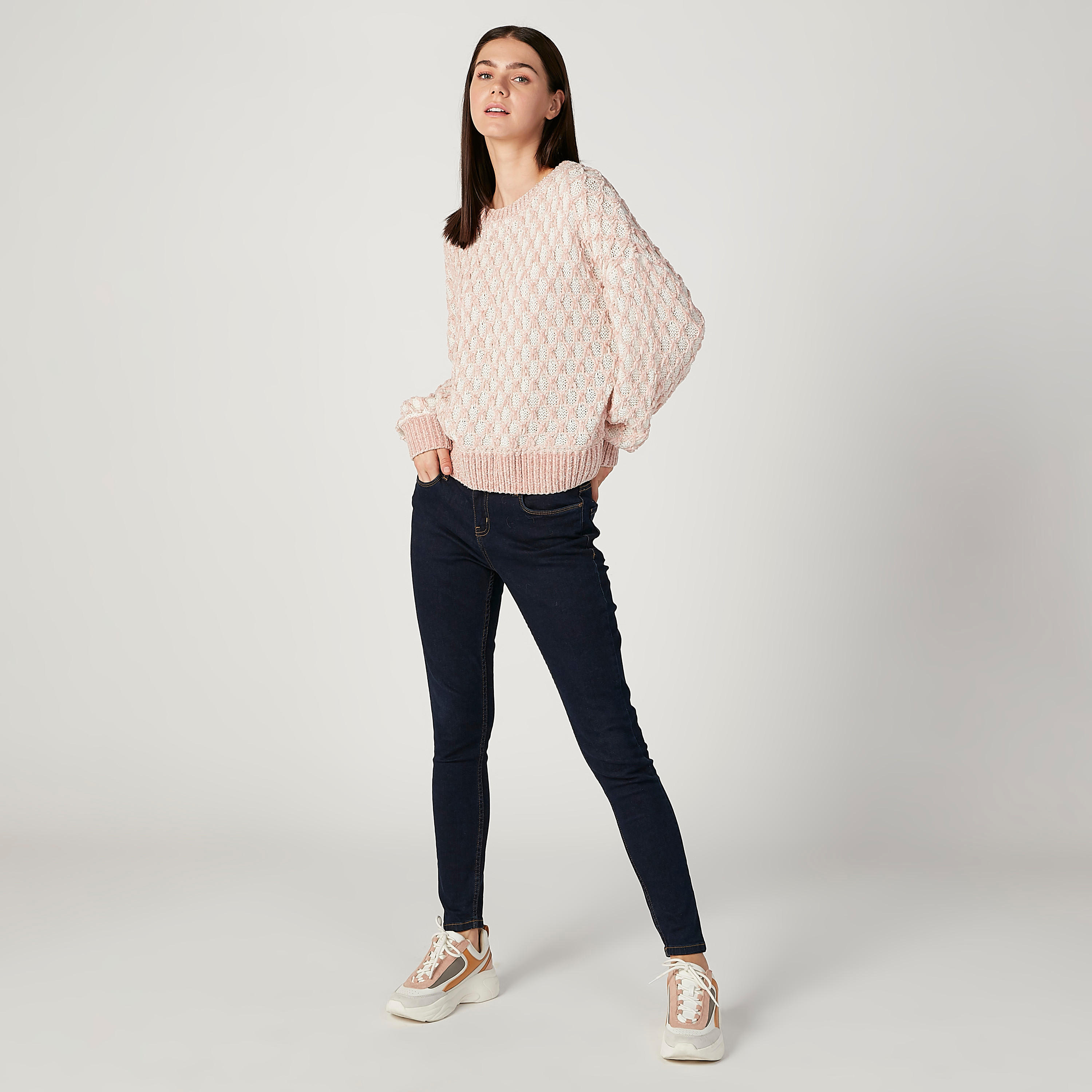 كنزة  بارزة الملمس بياقة مستديرة وأكمام طويلة-women-clothing-cardigansandjumpers-jumpers-image-2