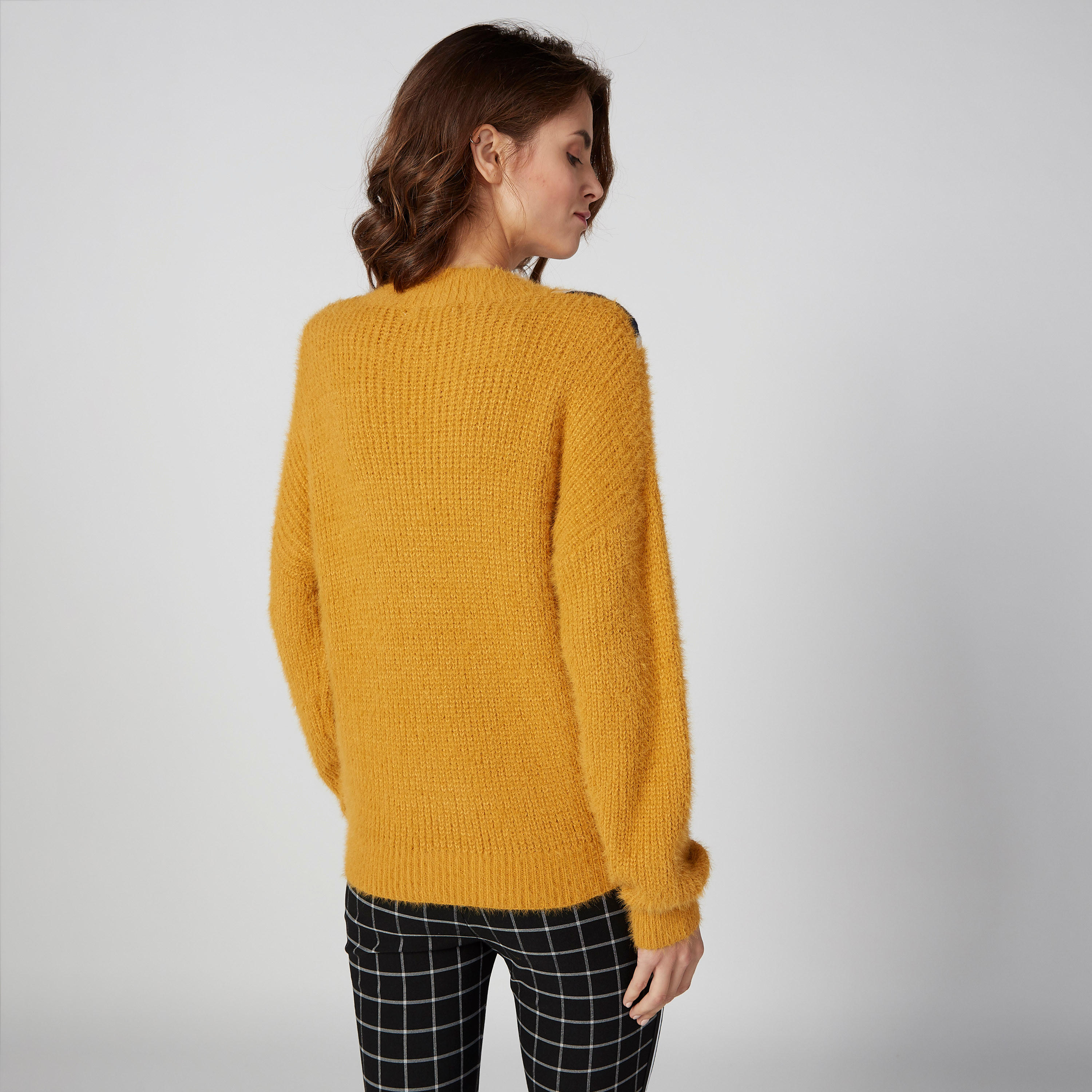 كارديجان بارز الملمس بياقة V وأكمام طويلة-women-winterwear-cardigansandjumpers-cardigans-image-2