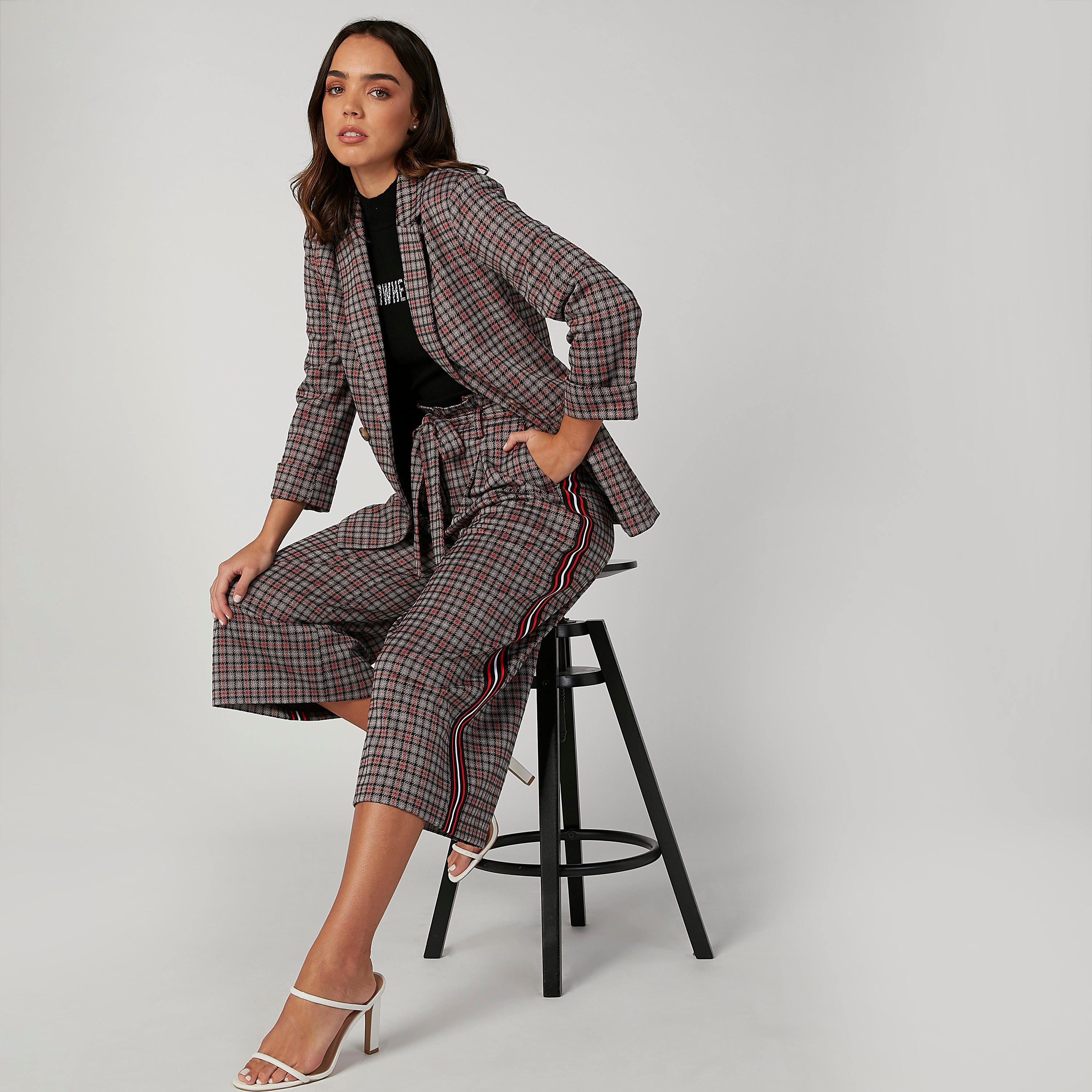 Chequered Blazer with Notched Lapel and Long Sleeves-women-clothing-coatsandjackets-blazers-image-5