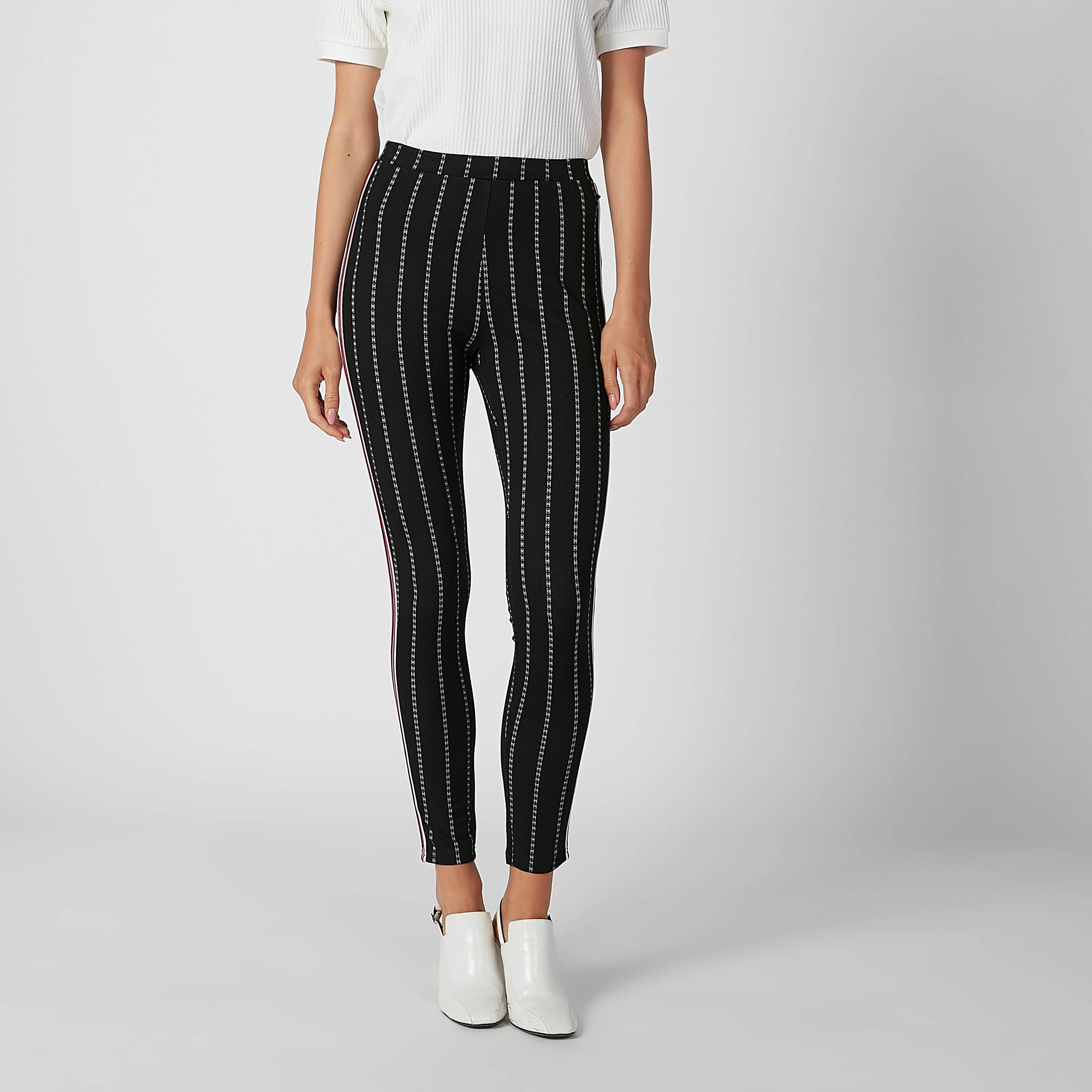 بنطلون سكيني مقلّم بشريطة-women-clothing-bottoms-trousers-image-1