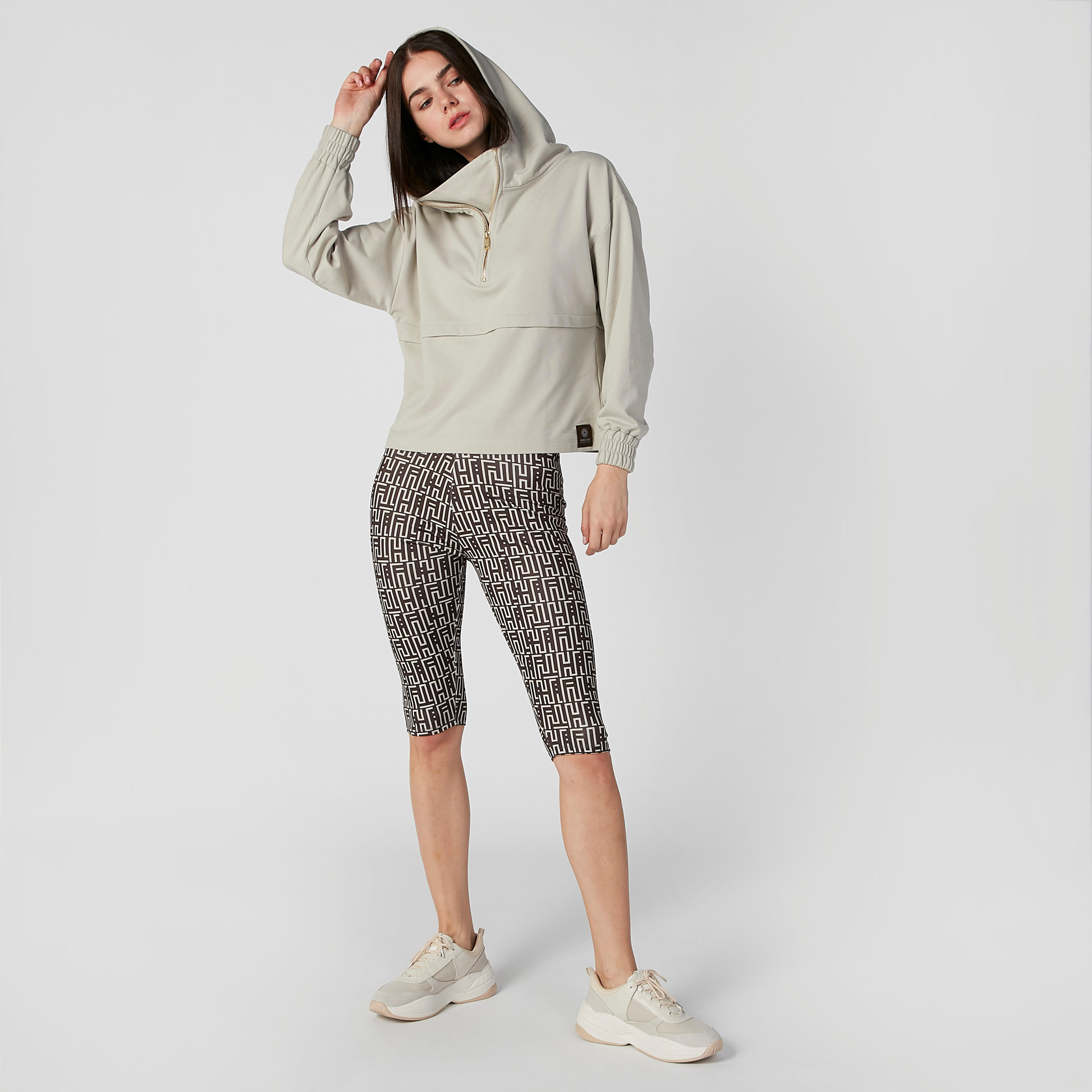 هودي بأكمام طويلة وسحّاب إغلاق إكسبو 2020-women-winterwear-hoodiesandsweatshirts-hoodies-image-2