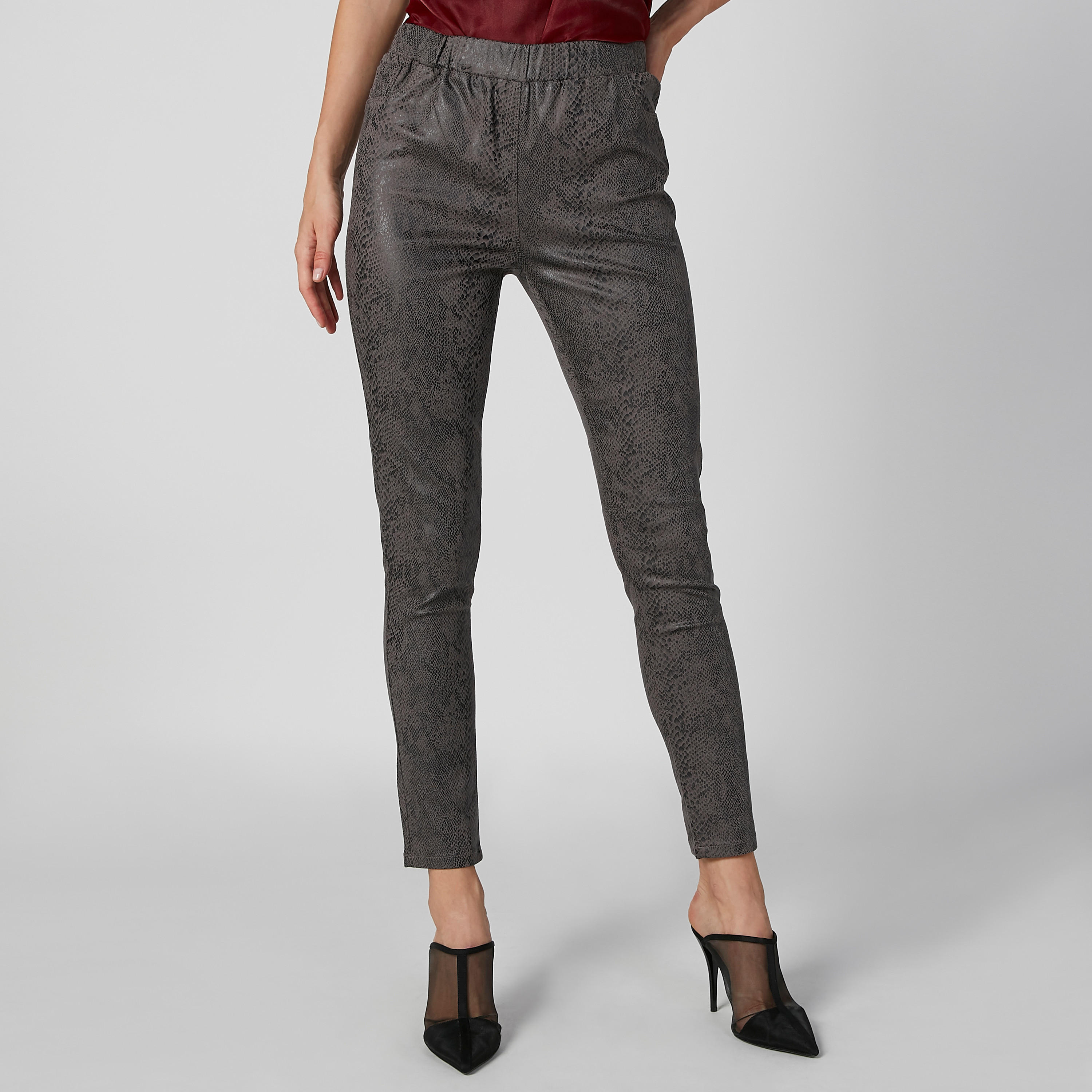 بنطلون بخصر مطاطي متوسط الارتفاع وجيوب وطبعات-women-clothing-bottoms-trousers-image-1