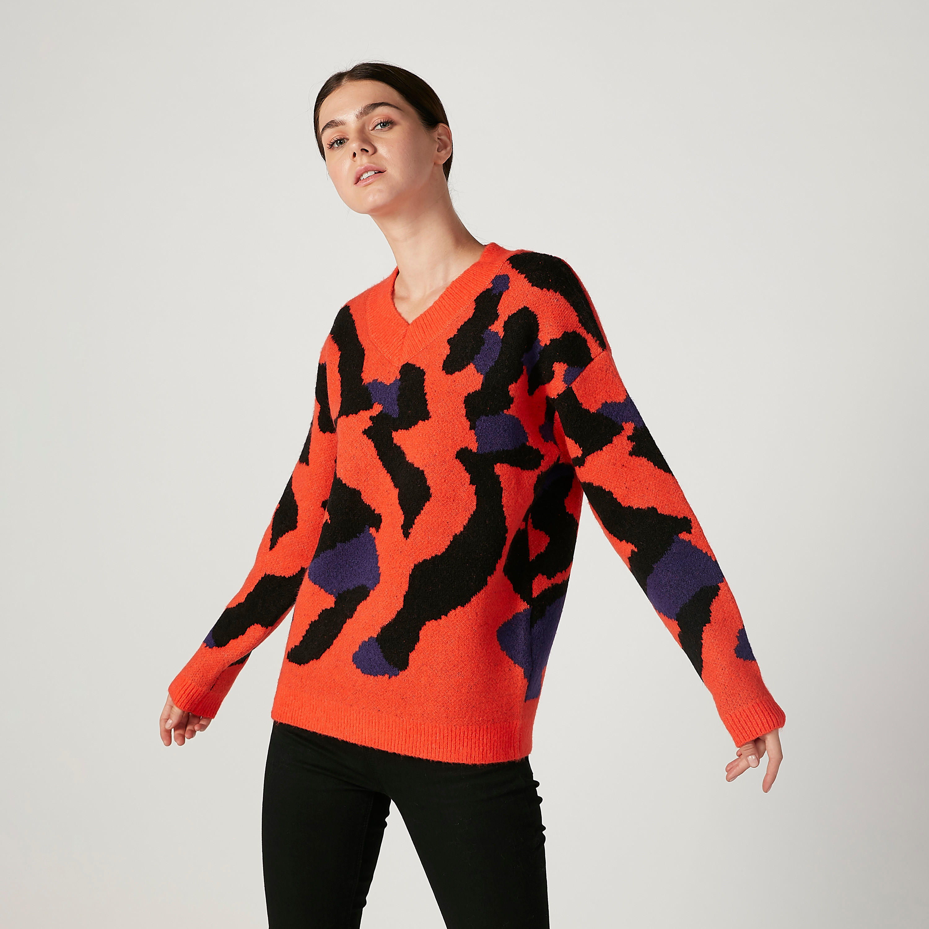 Printed Sweater with V-neck and Long Sleeves-women-clothing-cardigansandjumpers-jumpers-image-1