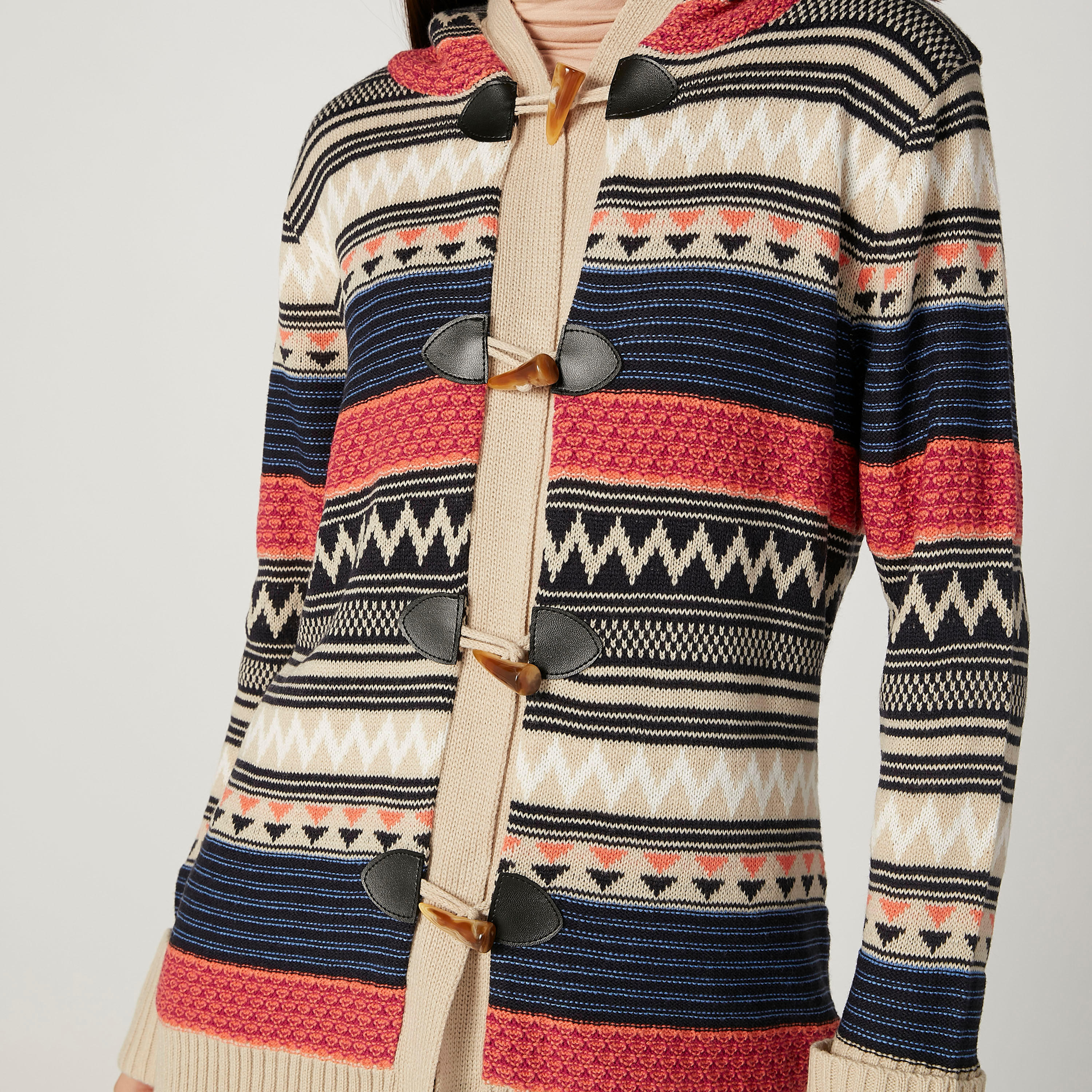 جاكيت بقبعة وأكمام طويلة وطبعات-women-winterwear-coatsandjackets-jackets-image-2