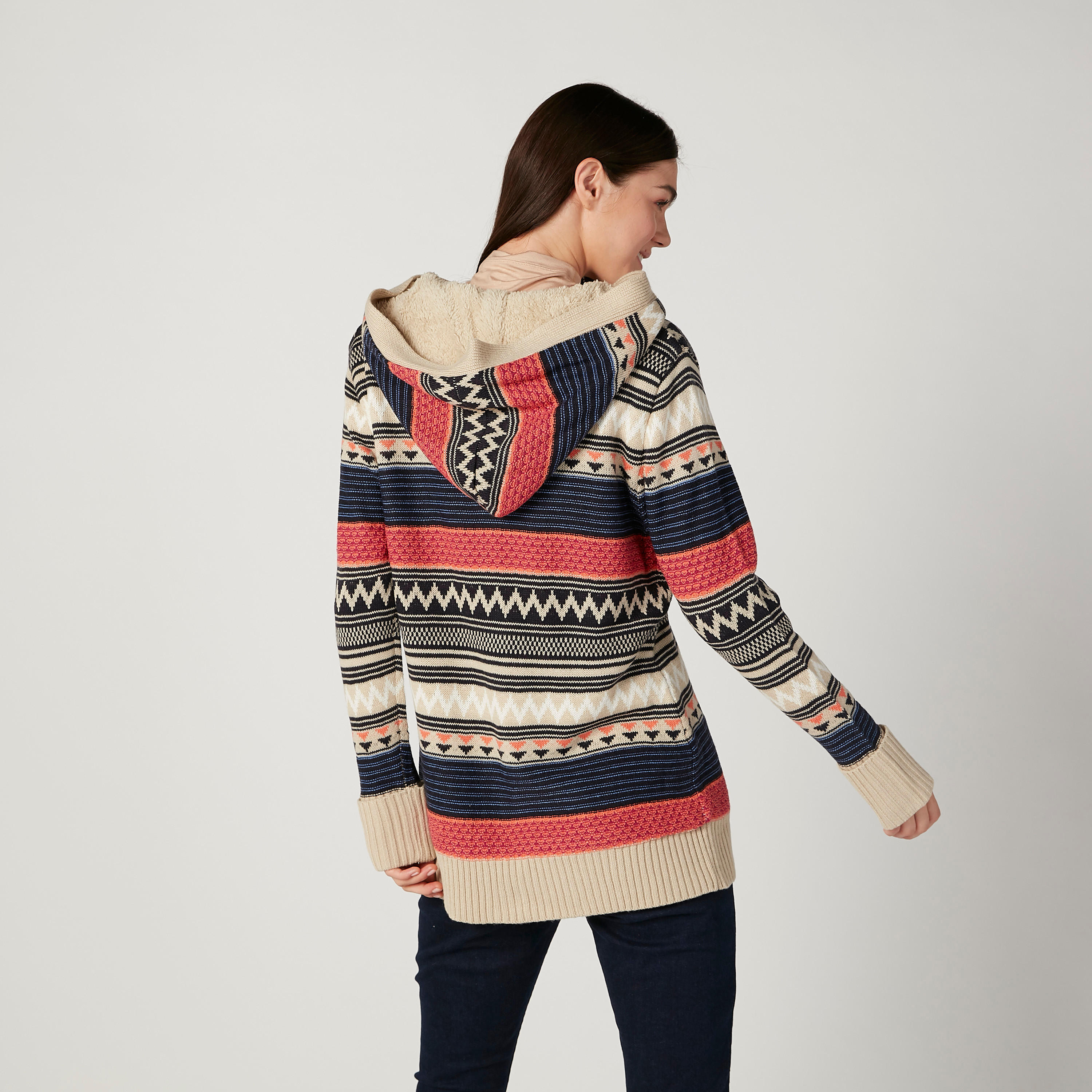 جاكيت بقبعة وأكمام طويلة وطبعات-women-winterwear-coatsandjackets-jackets-image-1