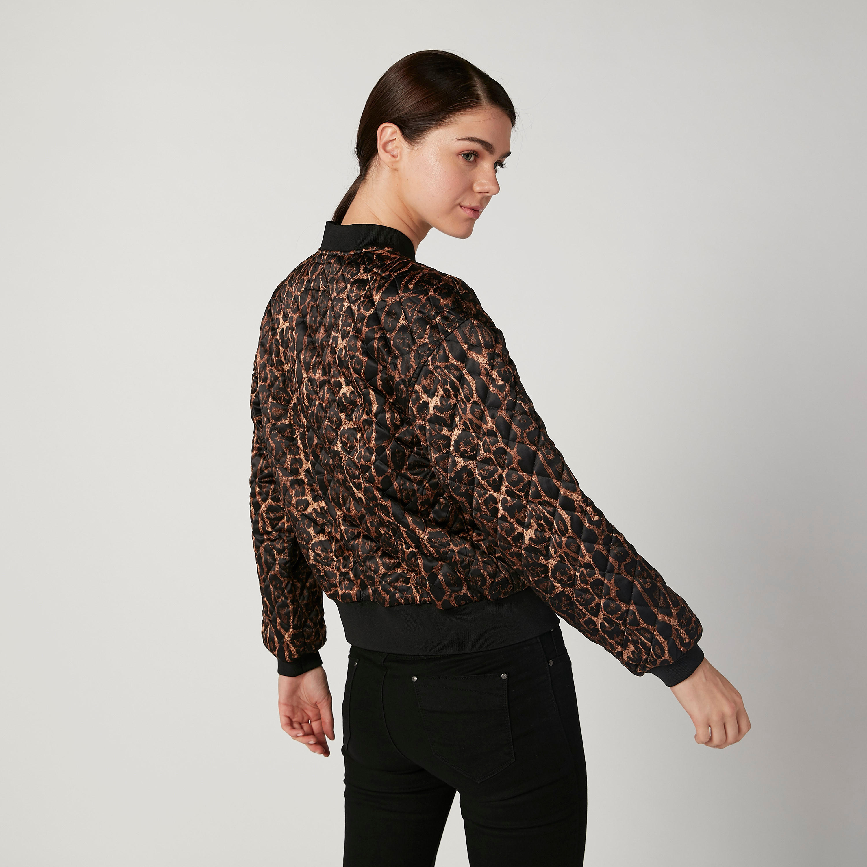 جاكيت بومبر مبطّن بأكمام طويلة وطبعات حيوانات-women-winterwear-coatsandjackets-jackets-image-4