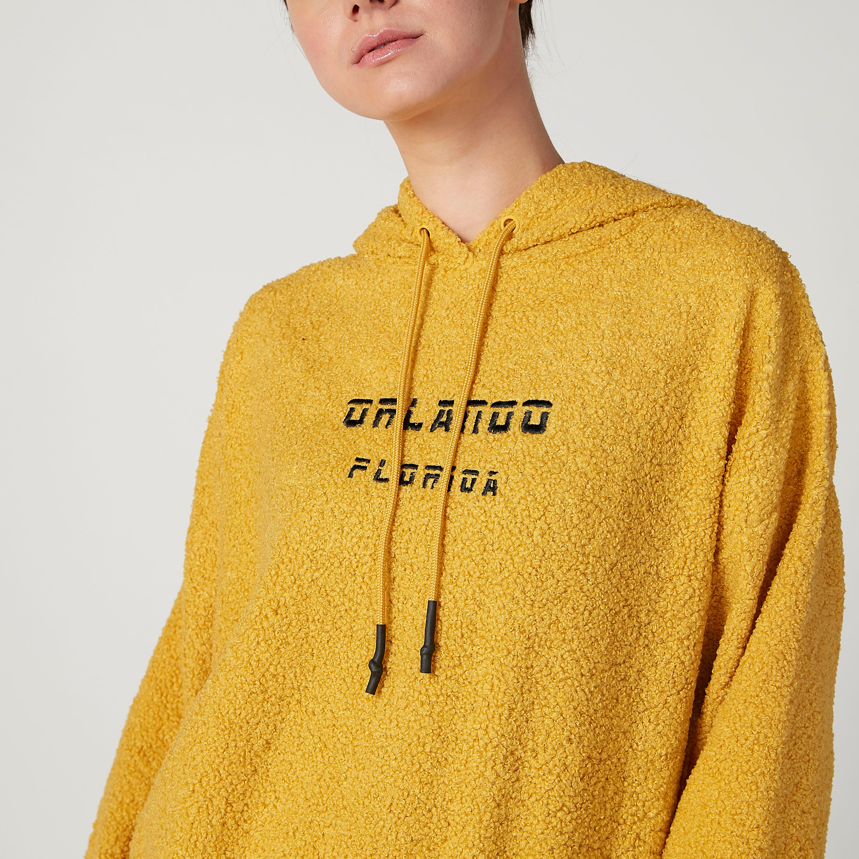 سويت شيرت بارز الملمس بأكمام طويلة وقبعة-women-winterwear-hoodiesandsweatshirts-hoodies-image-2