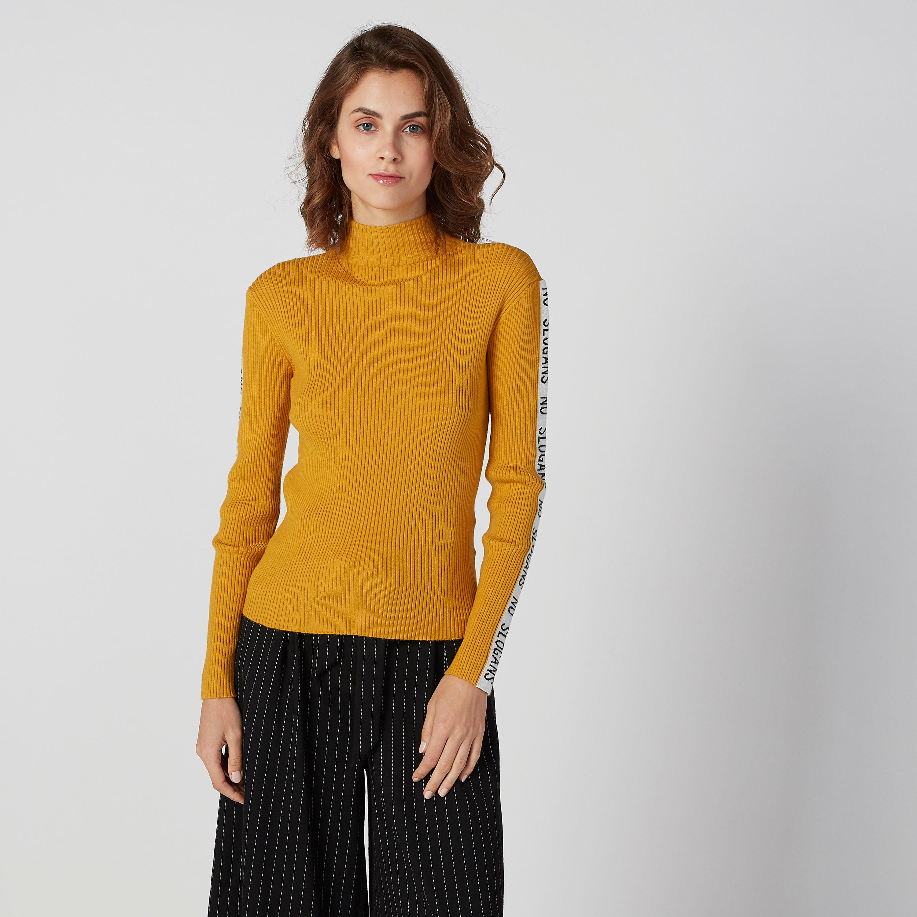 سويتر مضلّعة بياقة ضيقة وأكمام طويلة-women-clothing-cardigansandjumpers-jumpers-image-2