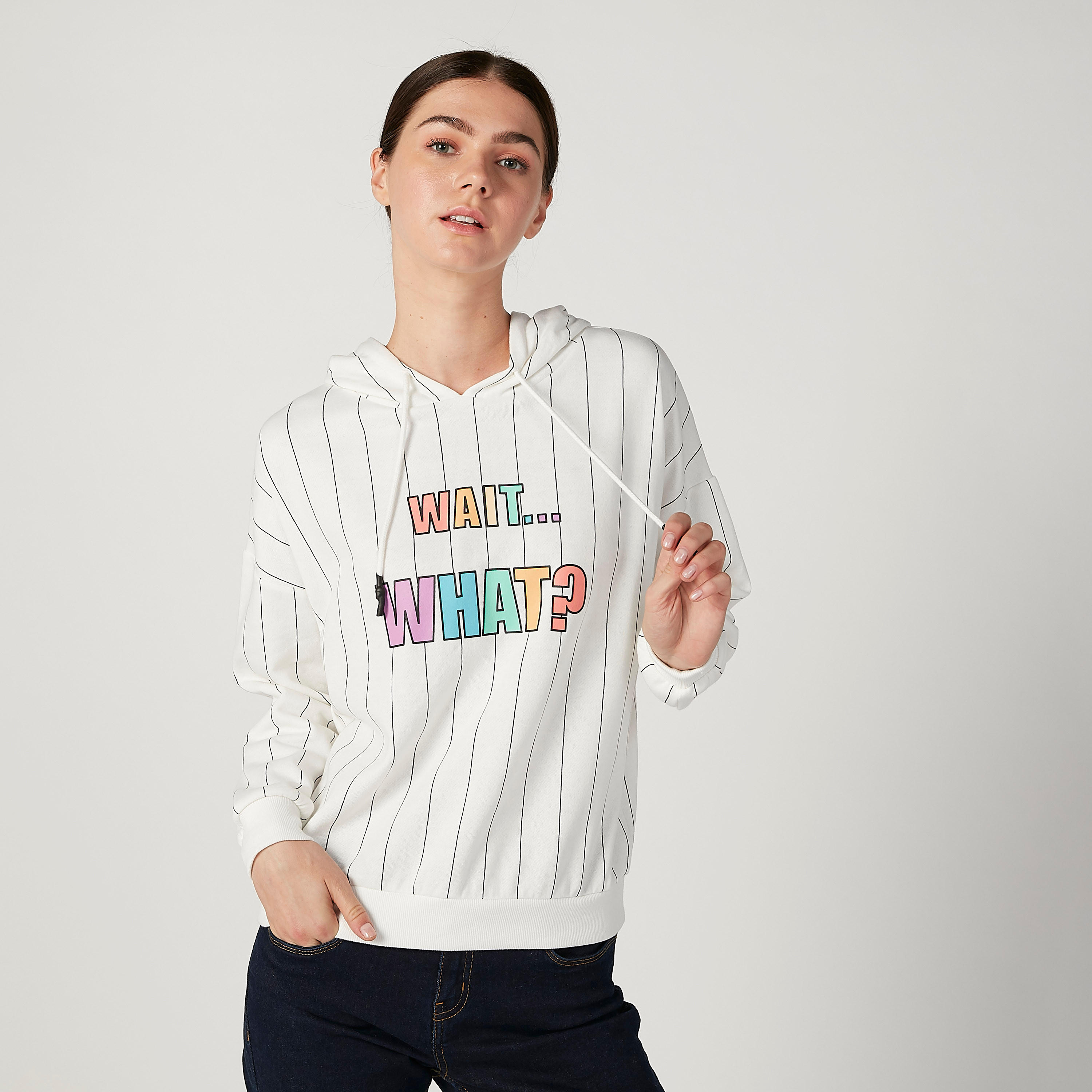 سويت شيرت بقبعة وأكمام طويلة وطبعات-women-winterwear-hoodiesandsweatshirts-hoodies-image-4