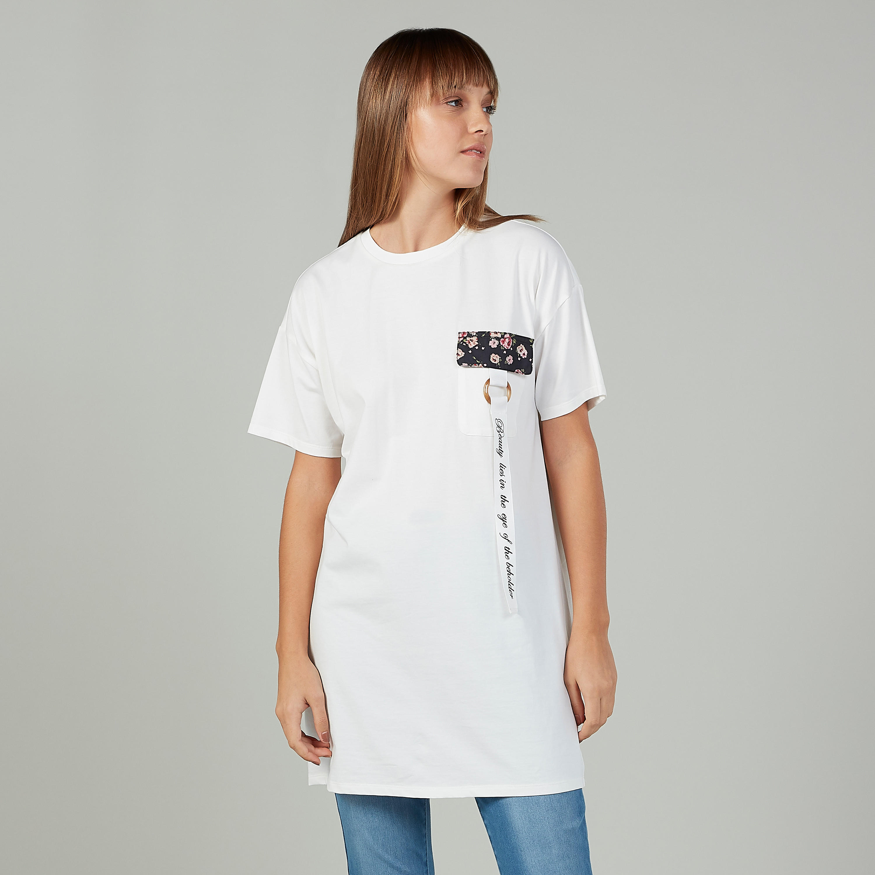 بلوزة بياقة ضيّقة وأكمام قصيرة وطبعات-women-clothing-tshirts-image-5