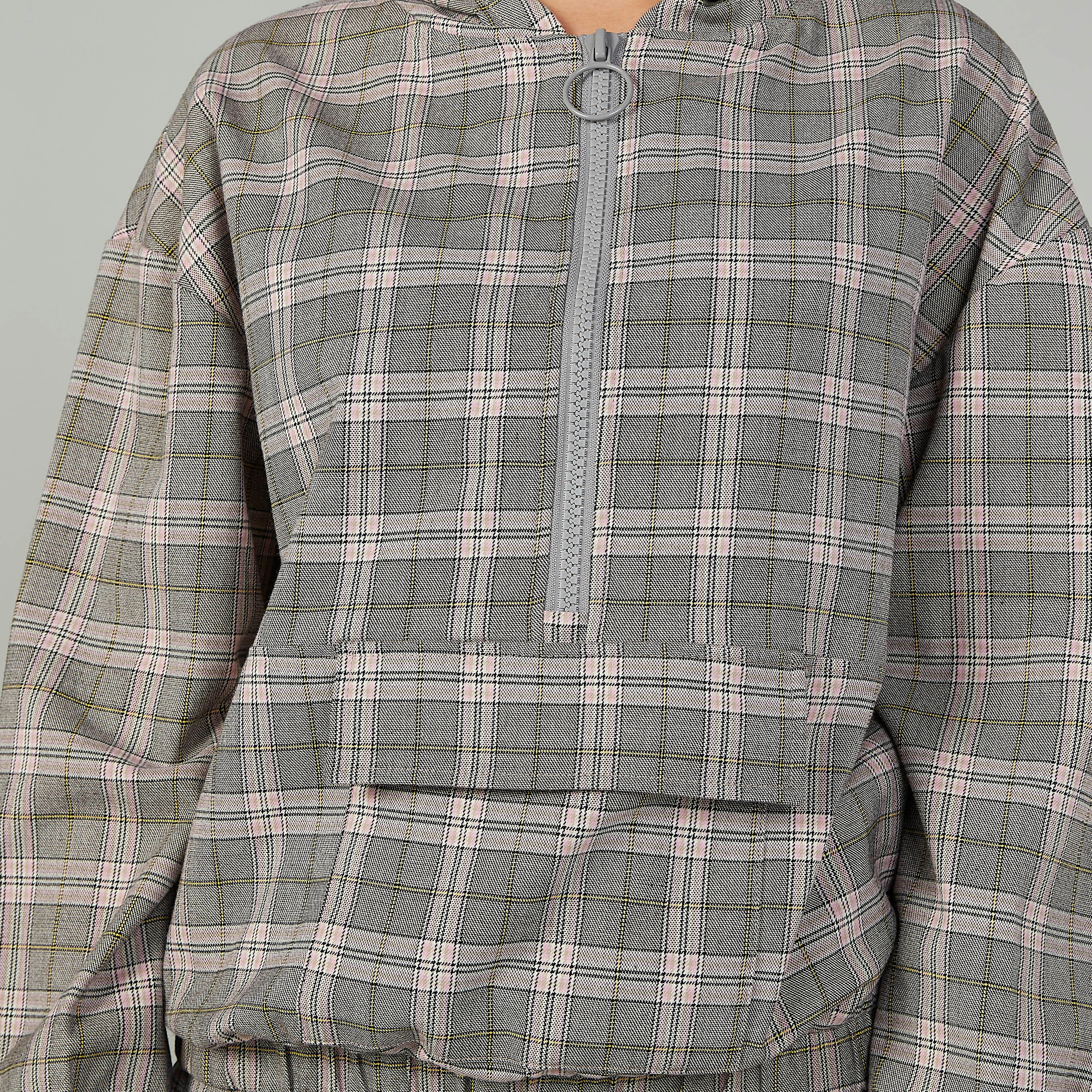 هودي كاروهات بأكمام طويلة وجيب أمامي بطيّة-women-winterwear-hoodiesandsweatshirts-sweatshirts-image-3