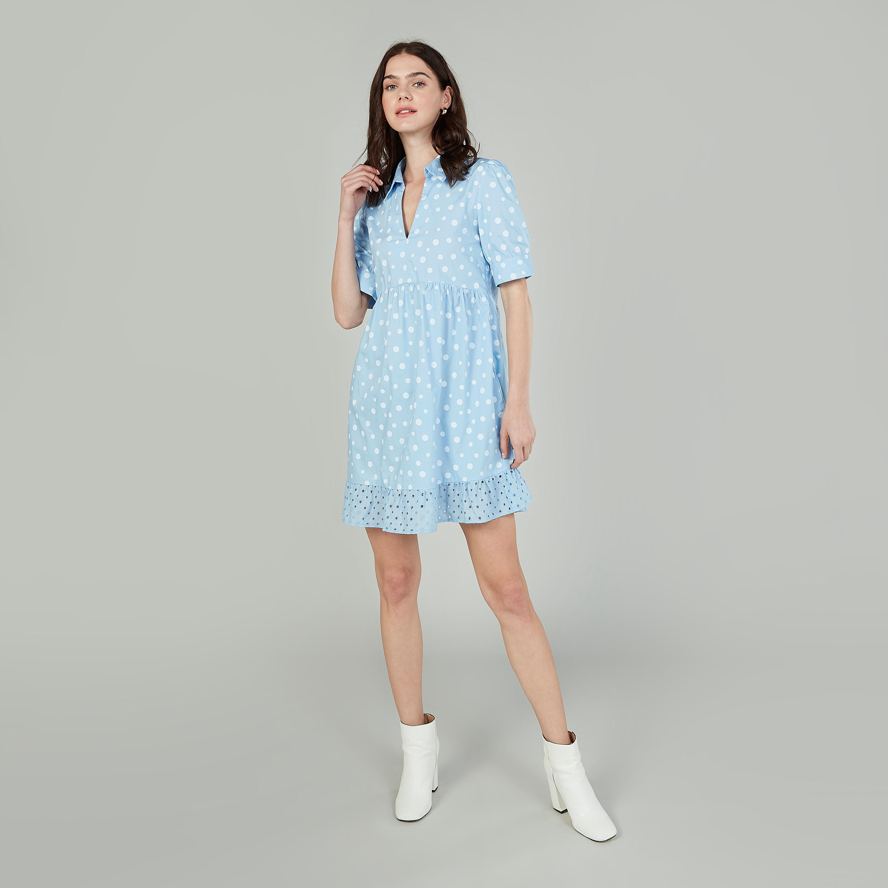 فستان واسع قصير بأكمام واسعة وطبعات منقطة-women-clothing-dresses-image-2