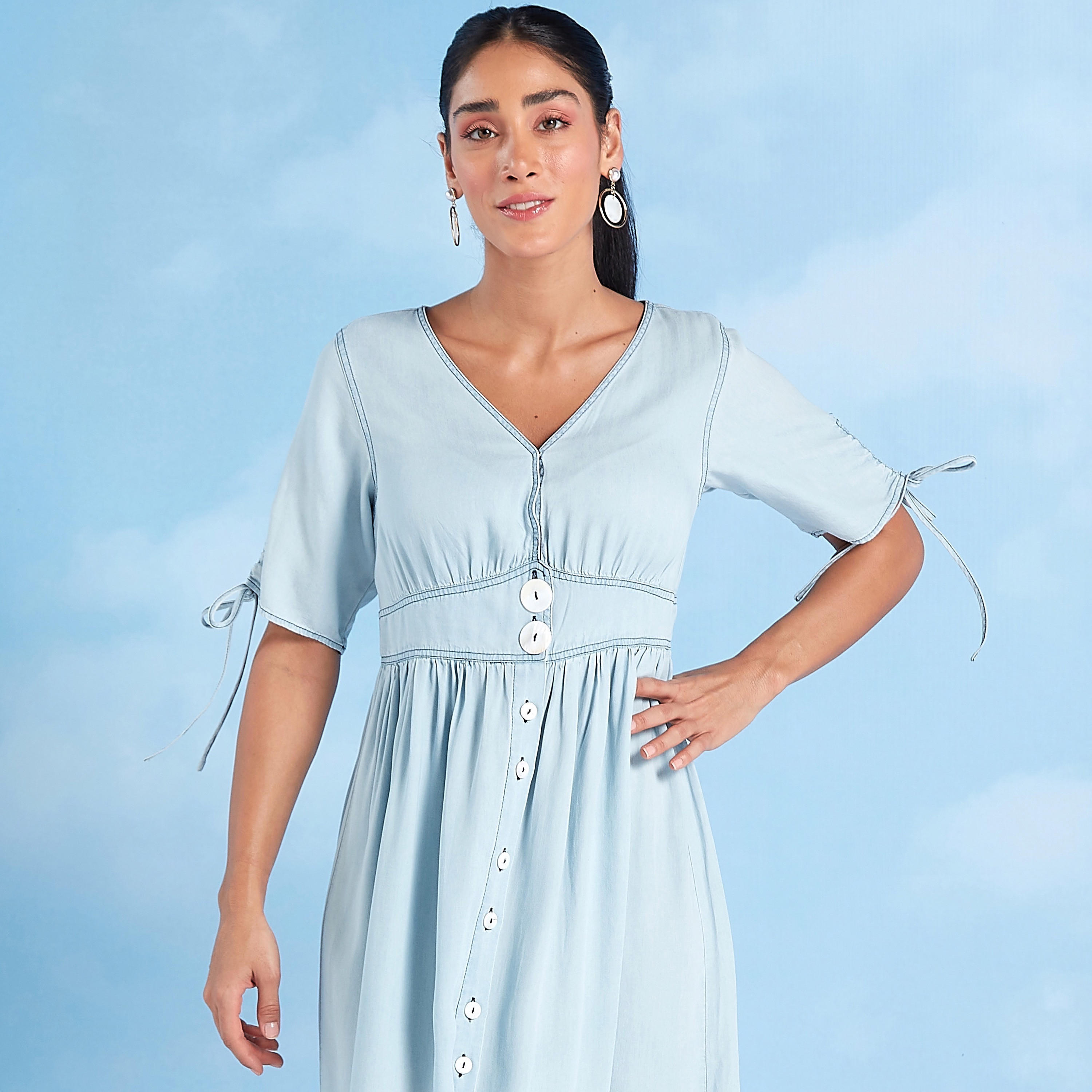 فستان قميص سادة متوسط الطول بأكمام قصيرة  وياقة V-women-clothing-dresses-image-5