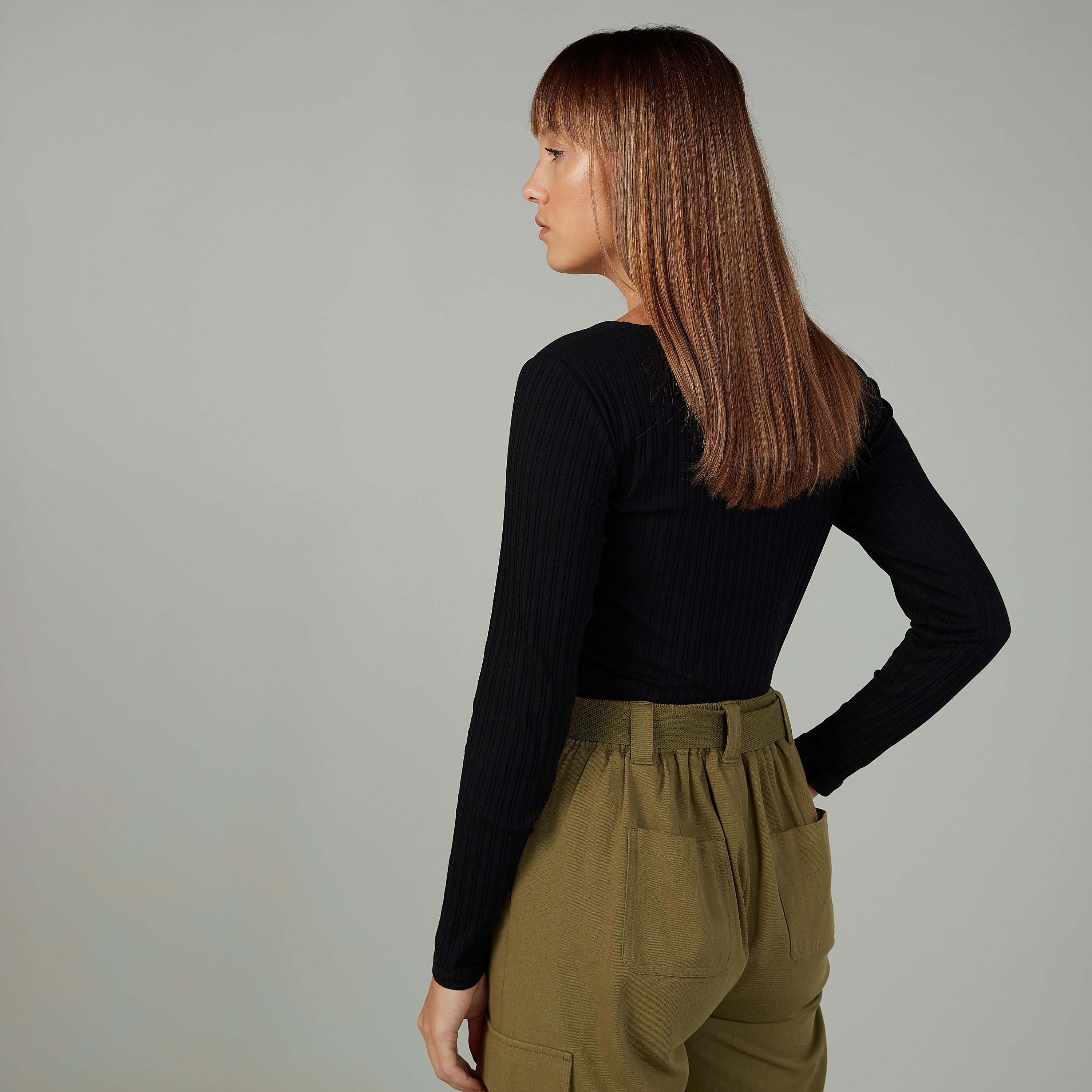 تيشيرت بارز الملمس بياقة قارب وأكمام طويلة-women-clothing-tshirts-image-2
