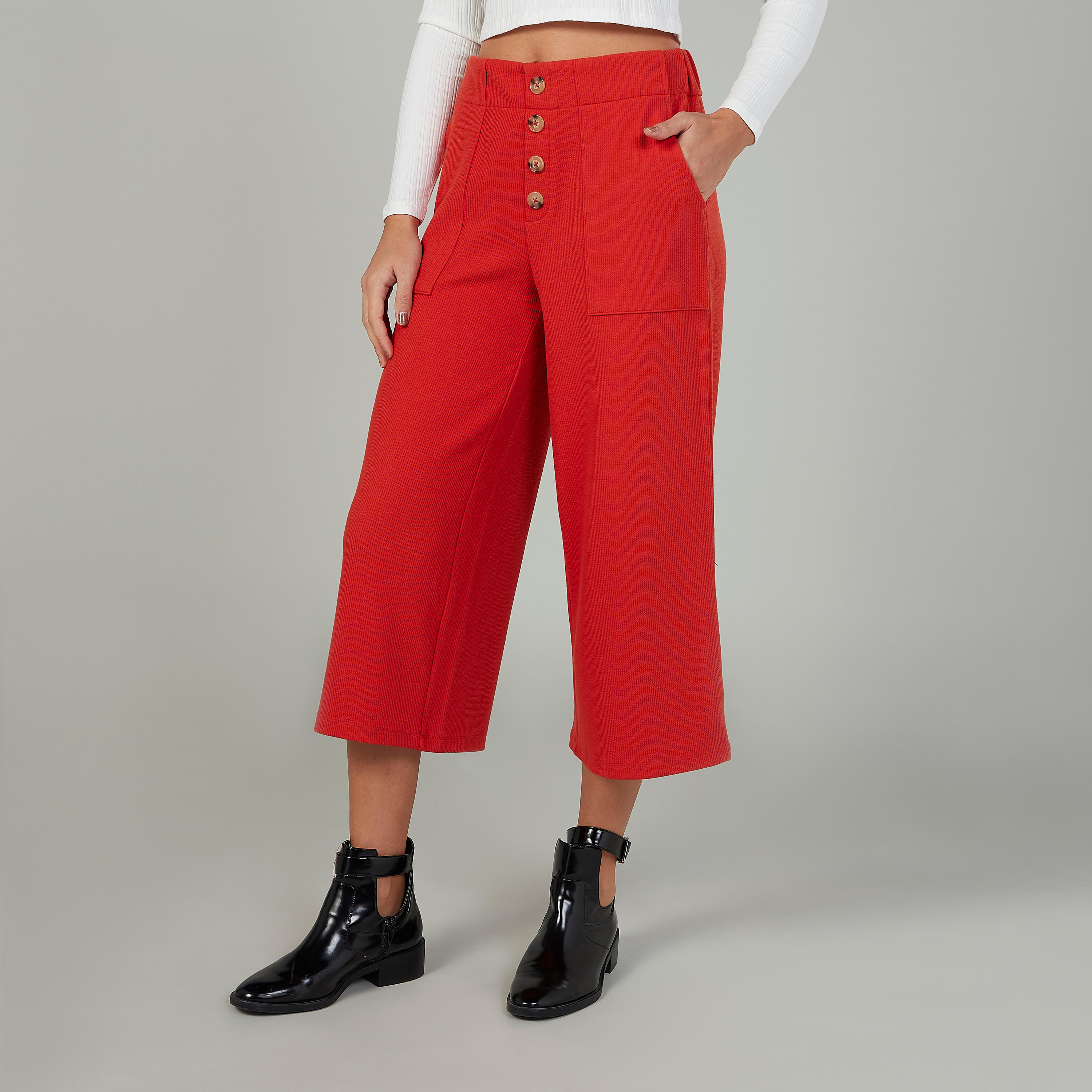 بنطلون واسع بارز الملمس بخصر مطّاطي مرتفع-women-clothing-bottoms-trousers-image-4