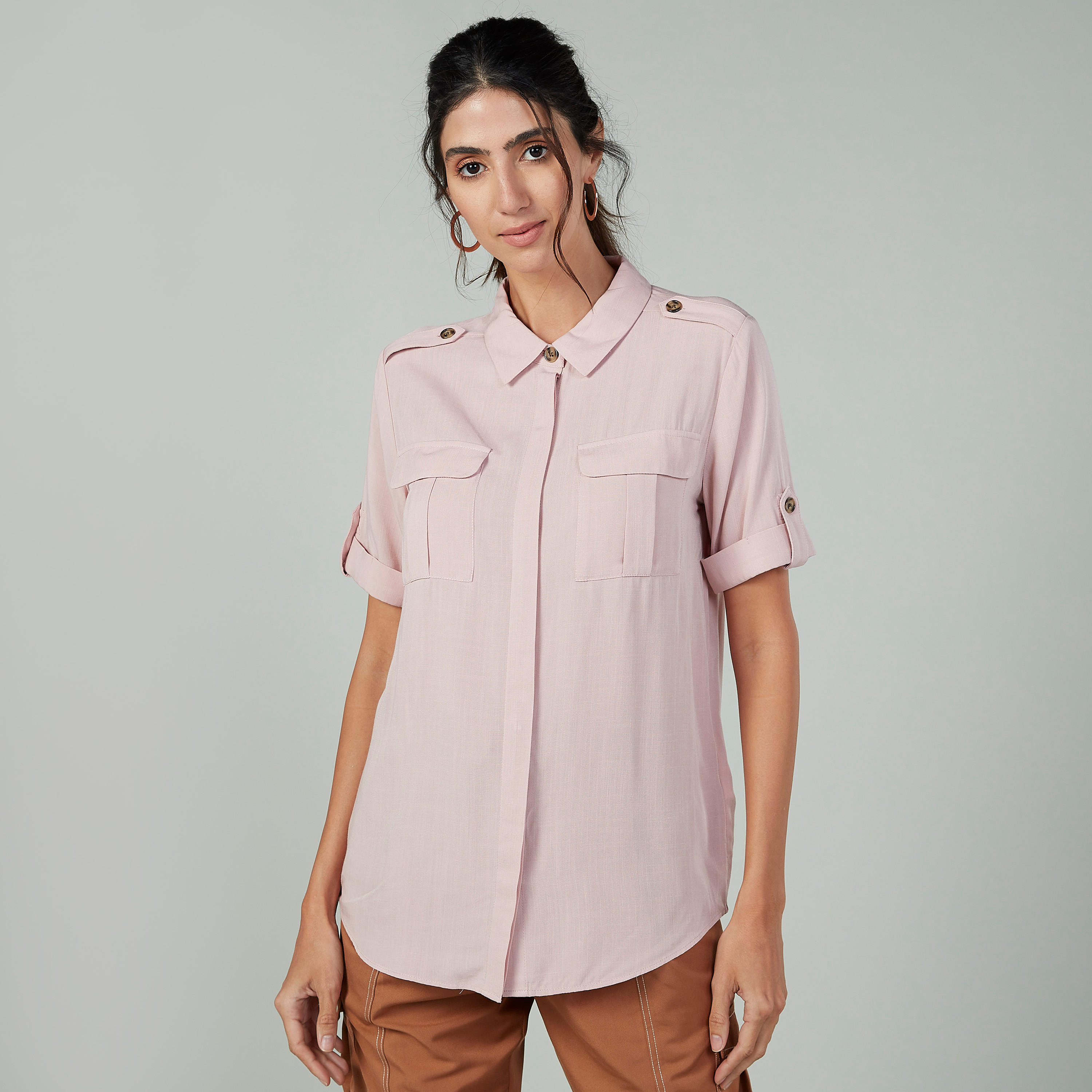 قميص بارز الملمس بياقة عاديّة وأكمام واسعة-women-clothing-shirtsandblouses-shirts-image-1