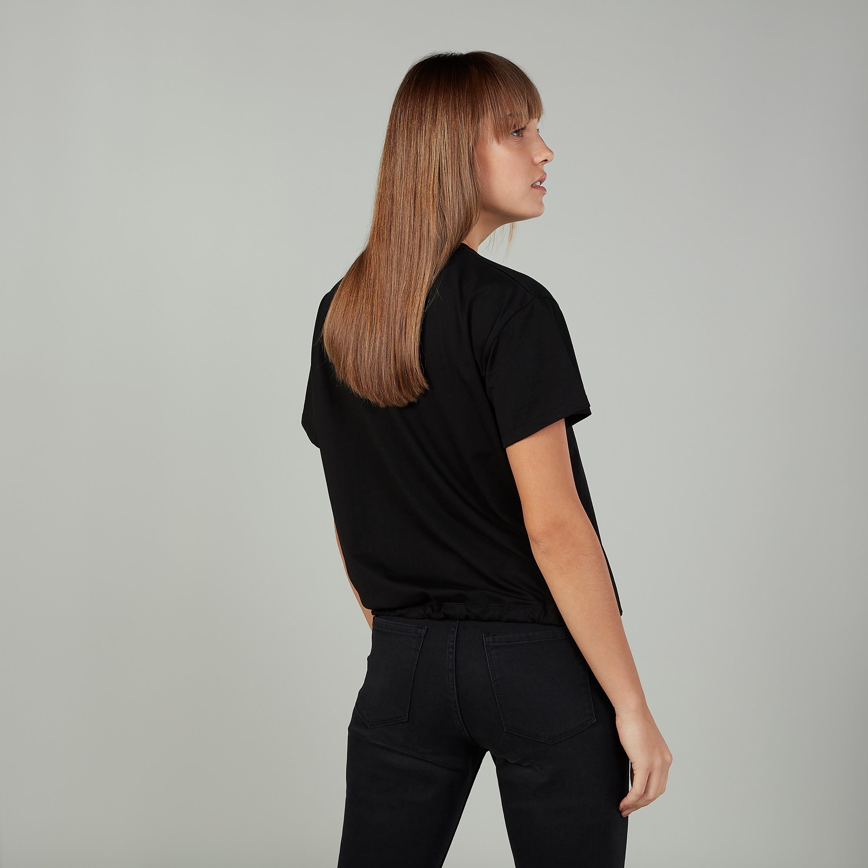 تيشيرت قصير بياقة مستديرة وأكمام قصيرة وطبعات-women-clothing-tshirts-image-4