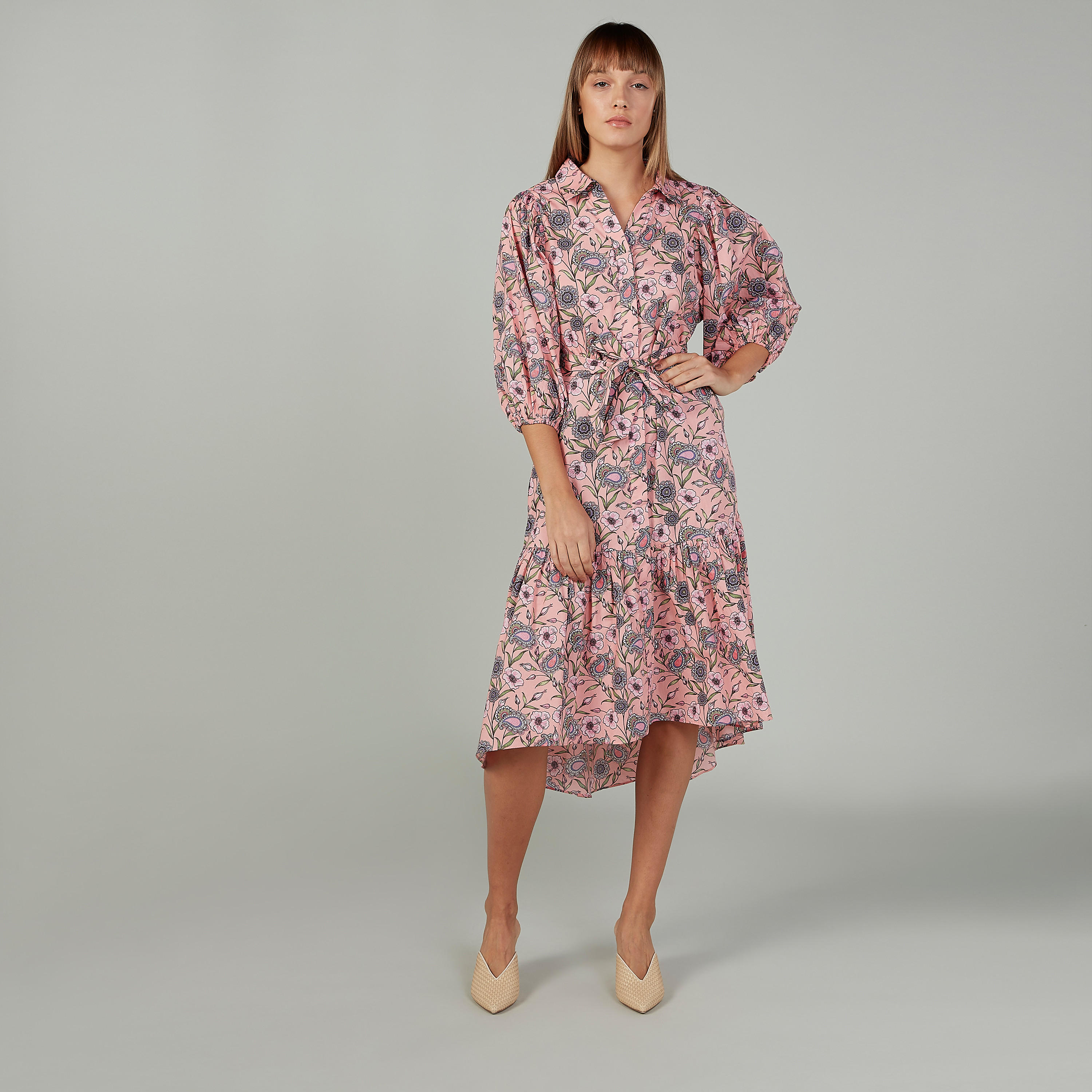 فستان متوسط الطول بأكمام بيشوب وأربطة وطبعات زهرية من كوتون-women-clothing-dresses-image-1