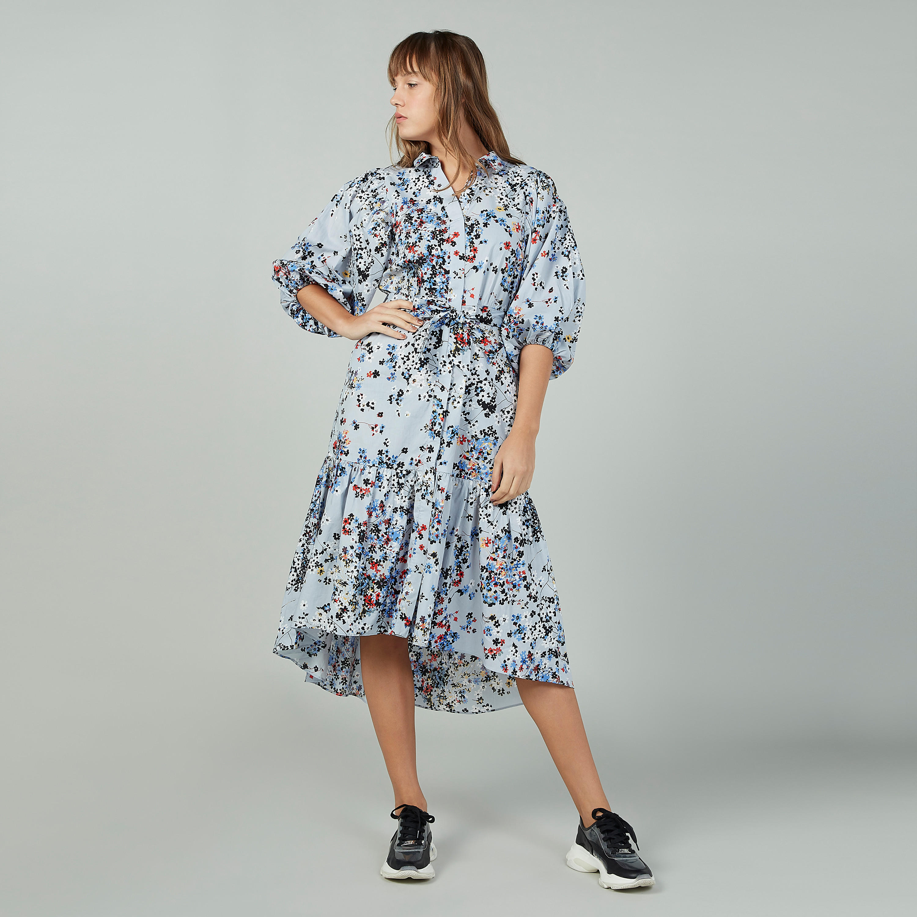 فستان متوسط الطول بأكمام 3/4 وحواف غير مستوية وطبعات زهرية-women-clothing-dresses-image-2