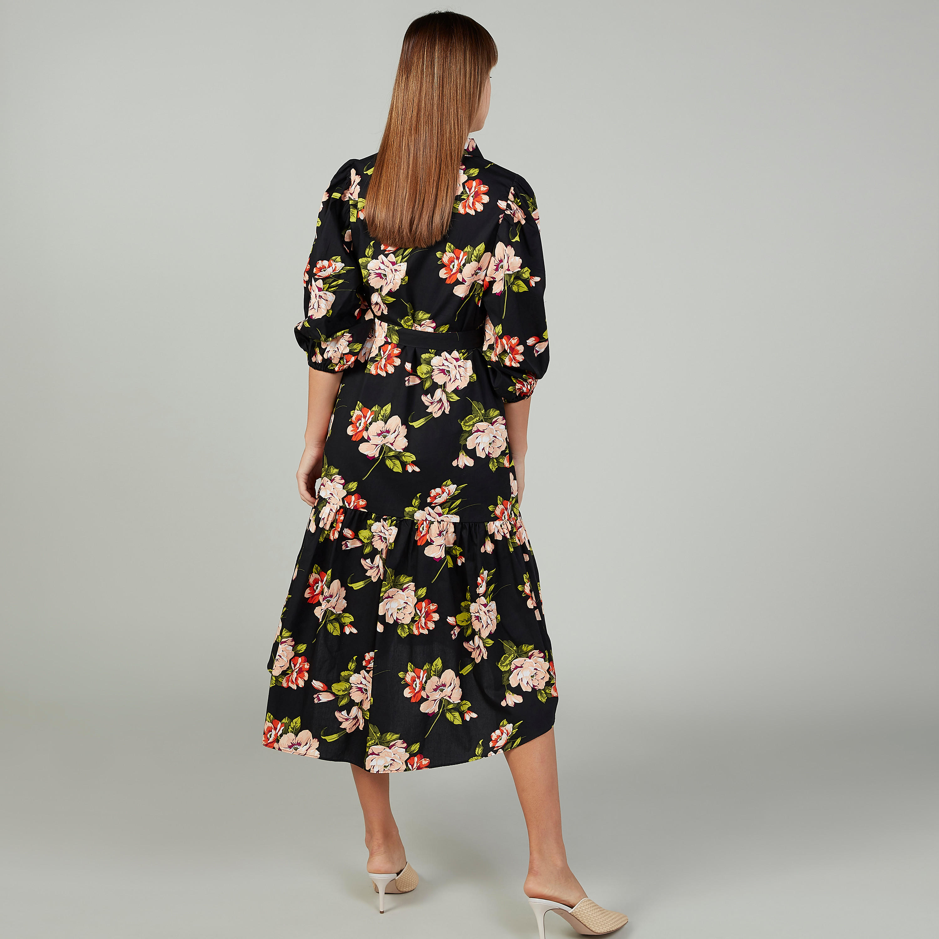 فستان متوسط الطول بحواف غير مستوية بأكمام بيشوب وأربطة وطبعات زهرية-women-clothing-dresses-image-4