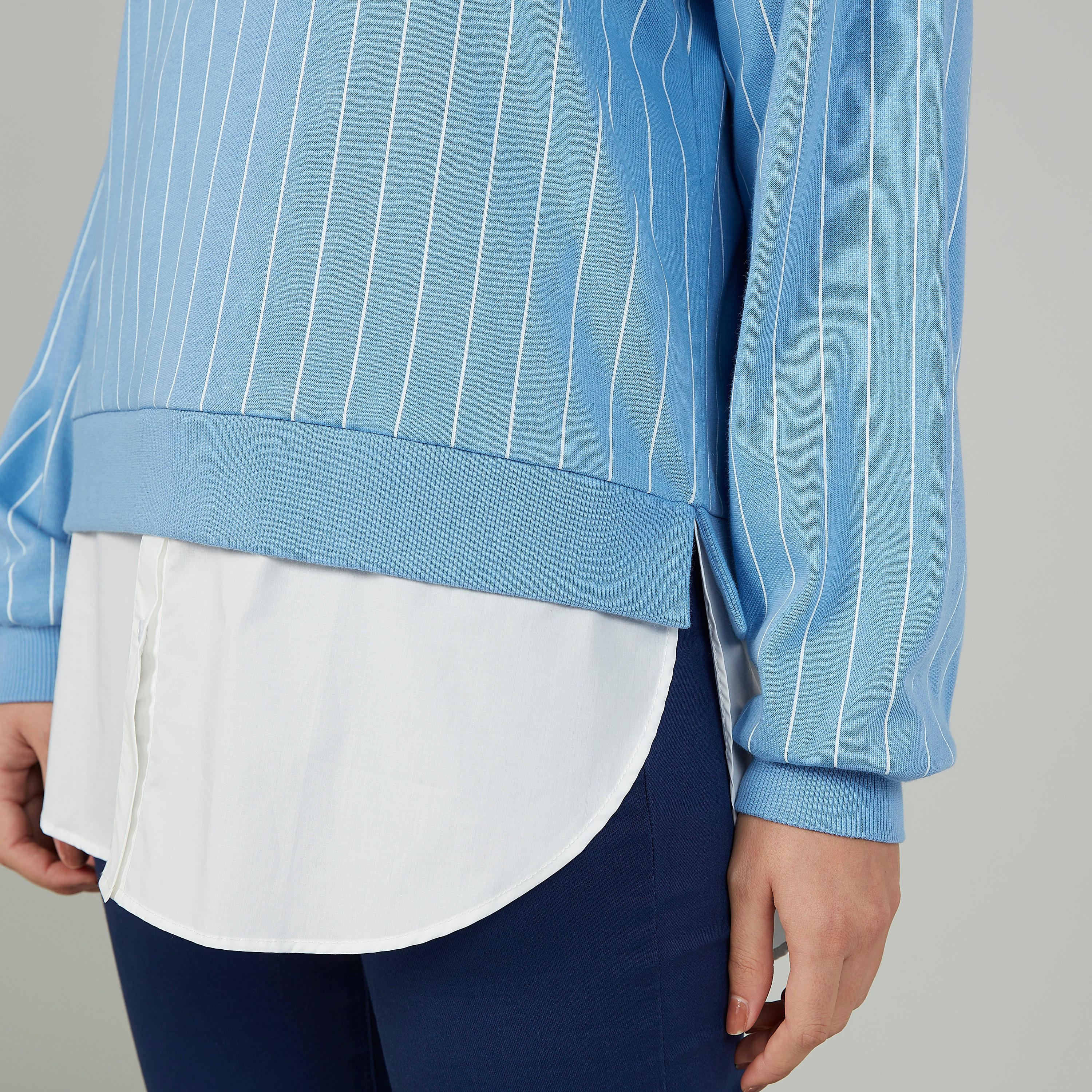 سويت شيرت مقلّم بياقة ضيّقة وأكمام طويلة-women-clothing-cardigansandjumpers-jumpers-image-3