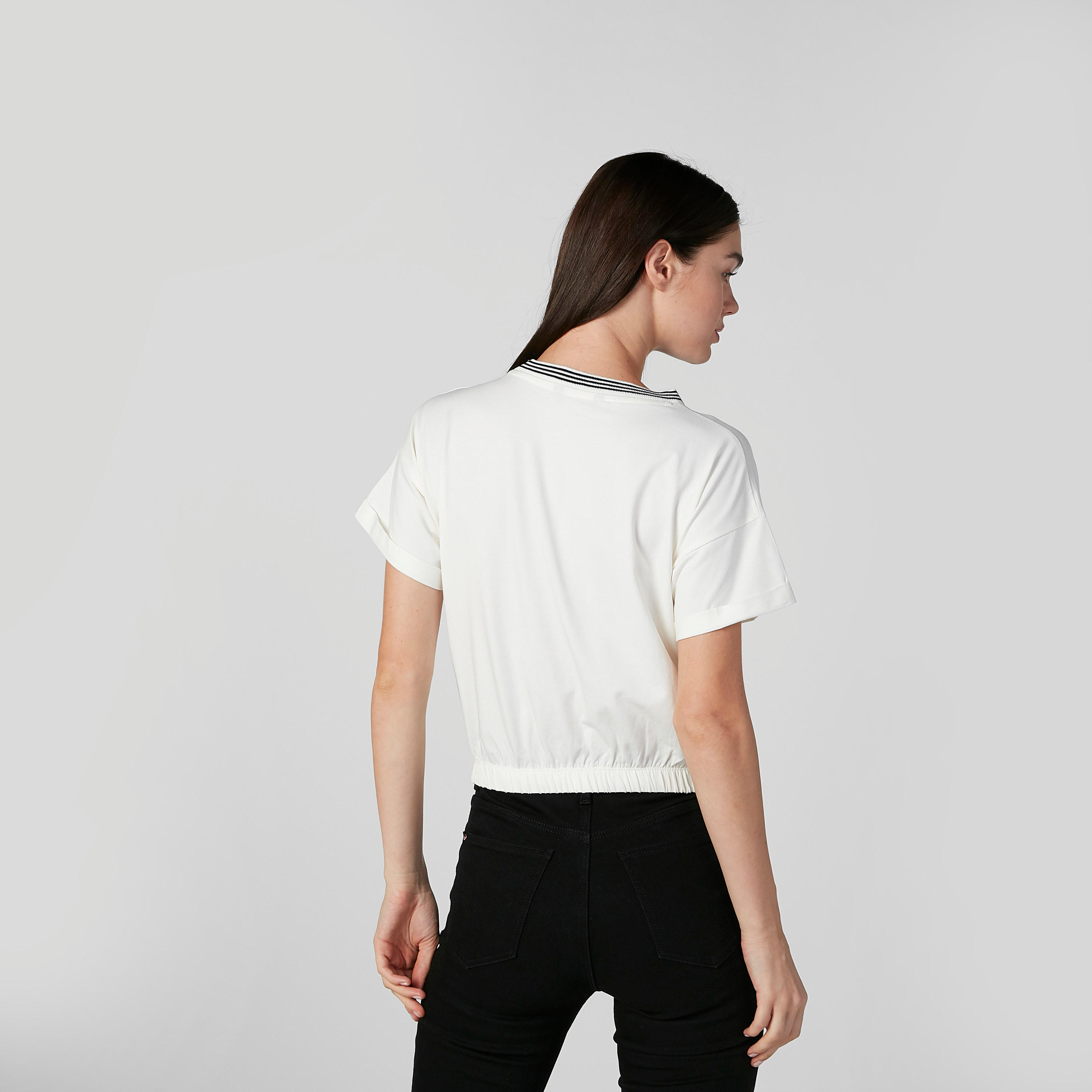 Printed Cropped T-shirt with Round Neck and Short Sleeves-women-clothing-tshirts-image-4