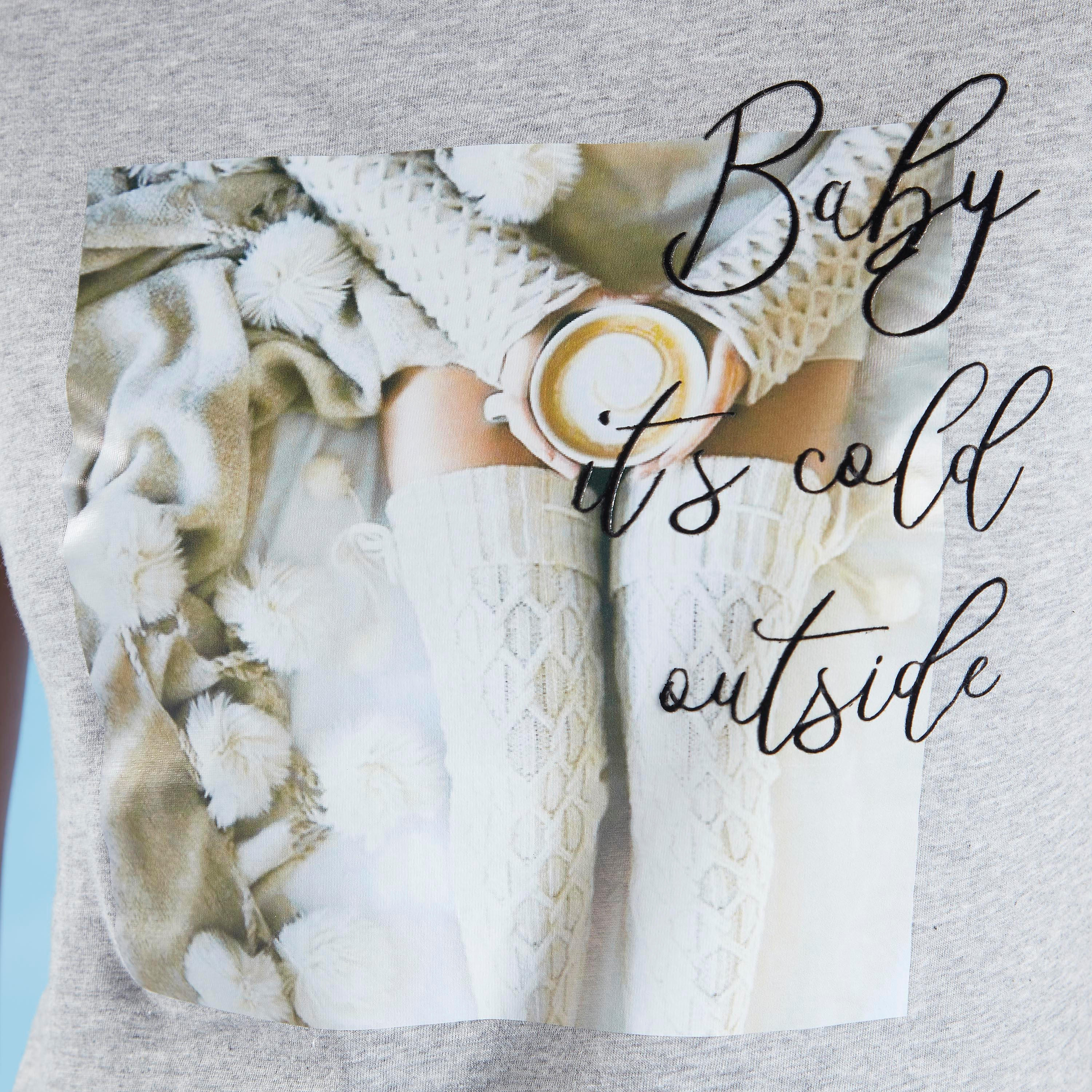 تيشيرت بياقة ضيّقة وأكمام كاب وطبعات-women-clothing-tshirts-image-3