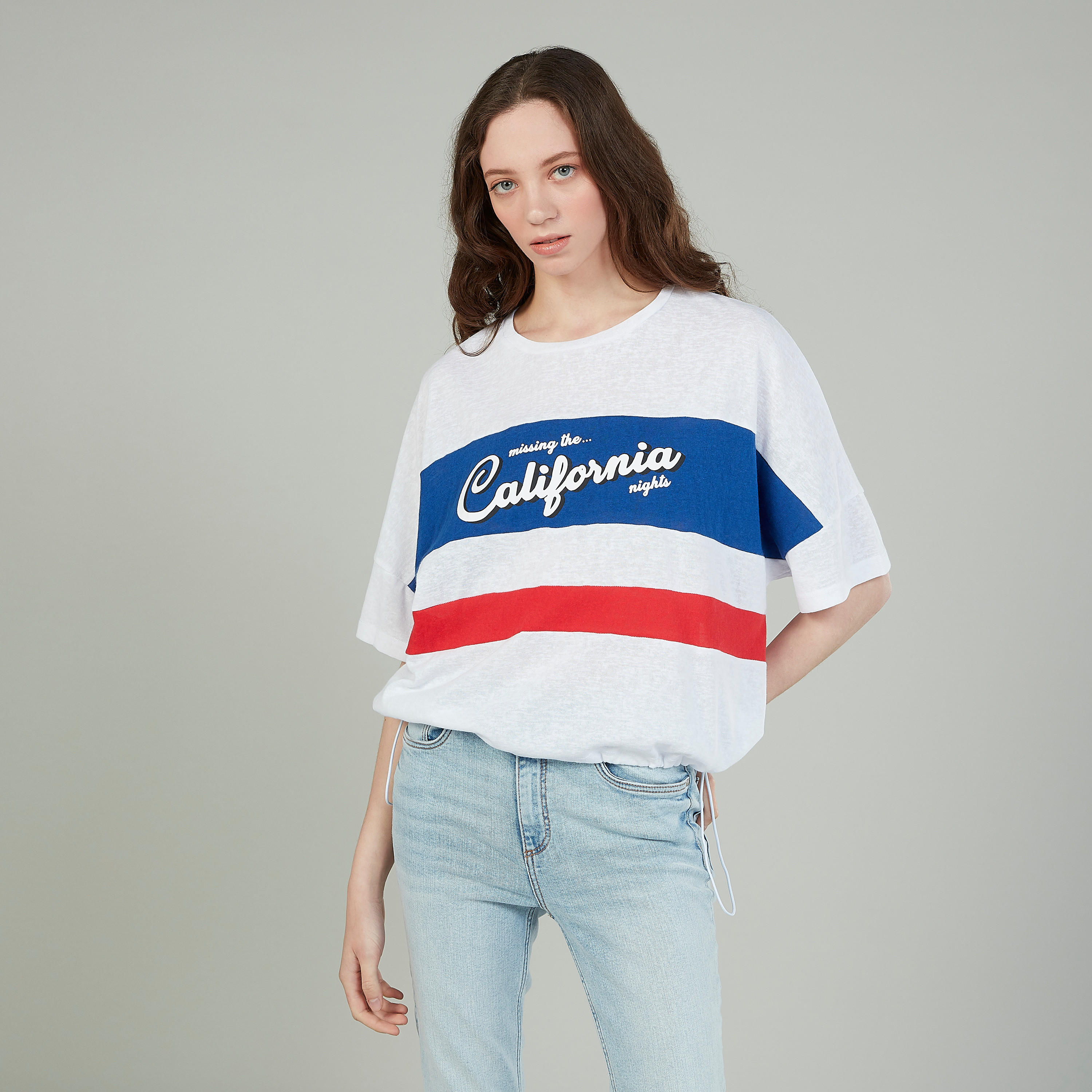 تيشيرت بياقة مستديرة وأكمام قصيرة وطبعات-women-clothing-tshirts-image-1