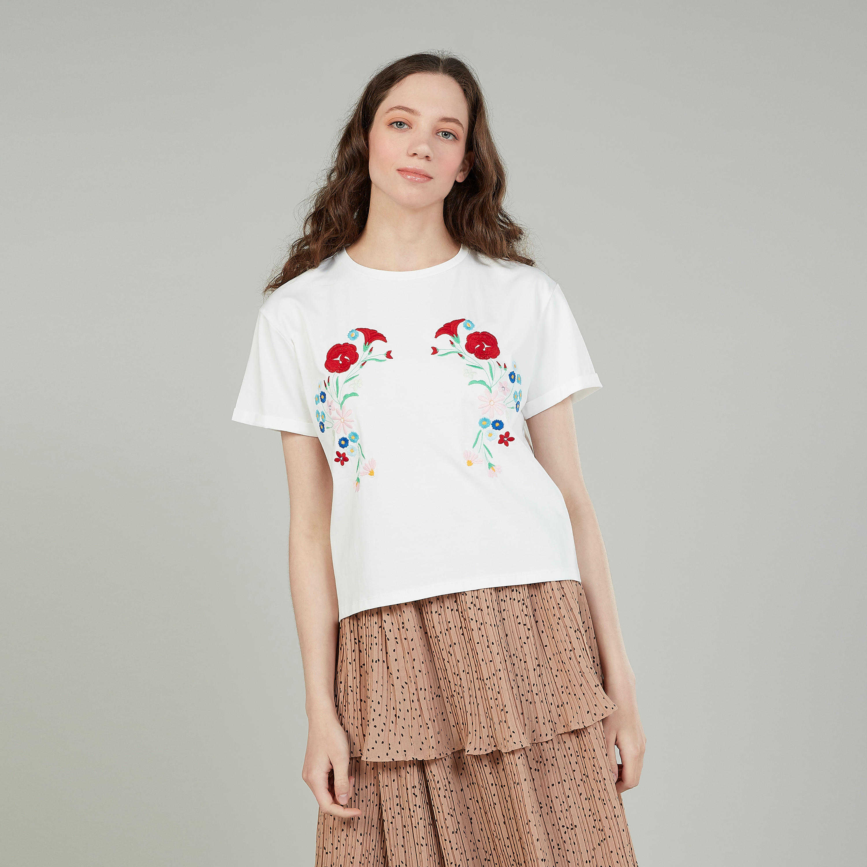 Embroidered T-shirt with Crew Neck and Short Sleeves-women-clothing-tshirts-image-1