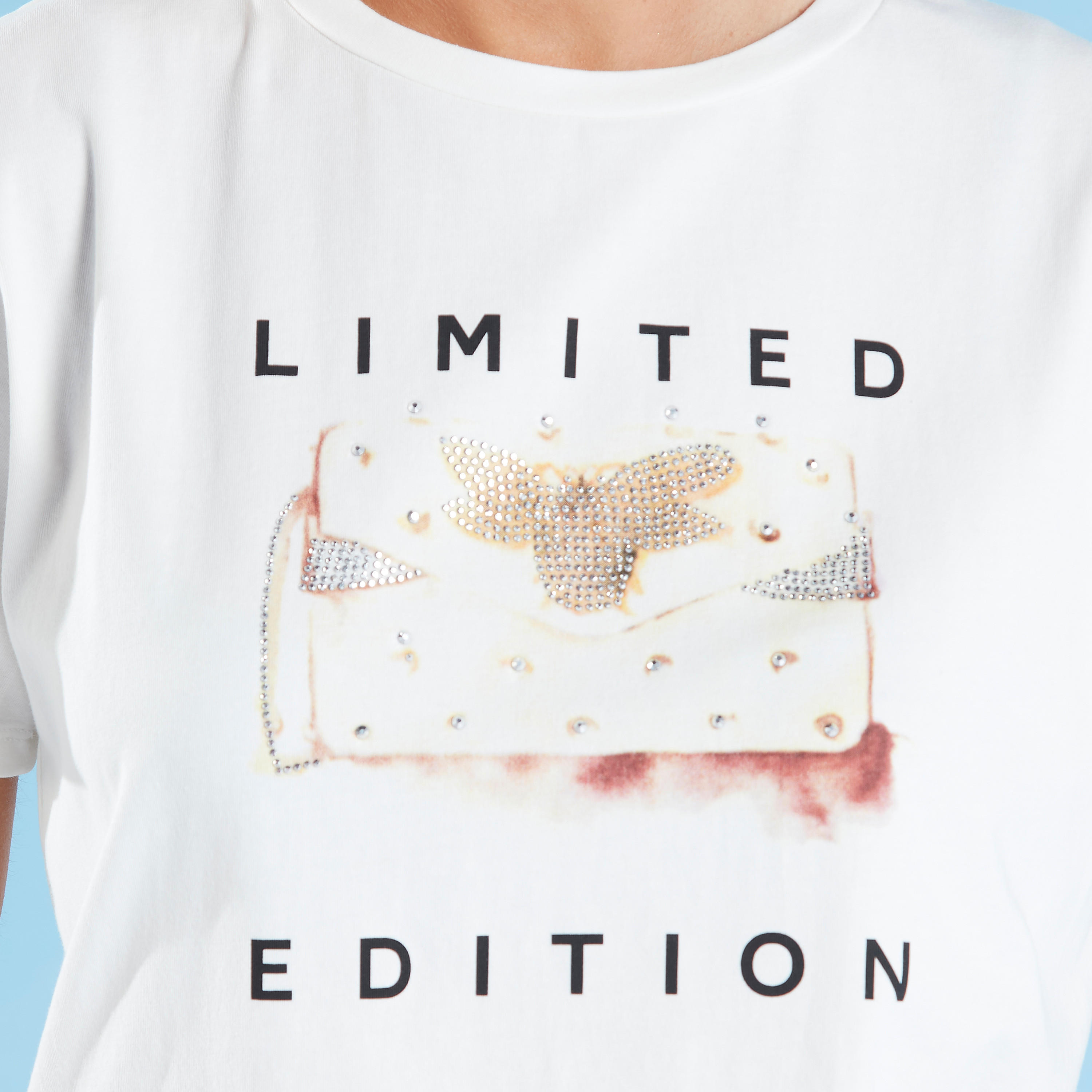 تيشيرت مزين بياقة ضيقة وأكمام قصيرة-women-clothing-tshirts-image-3