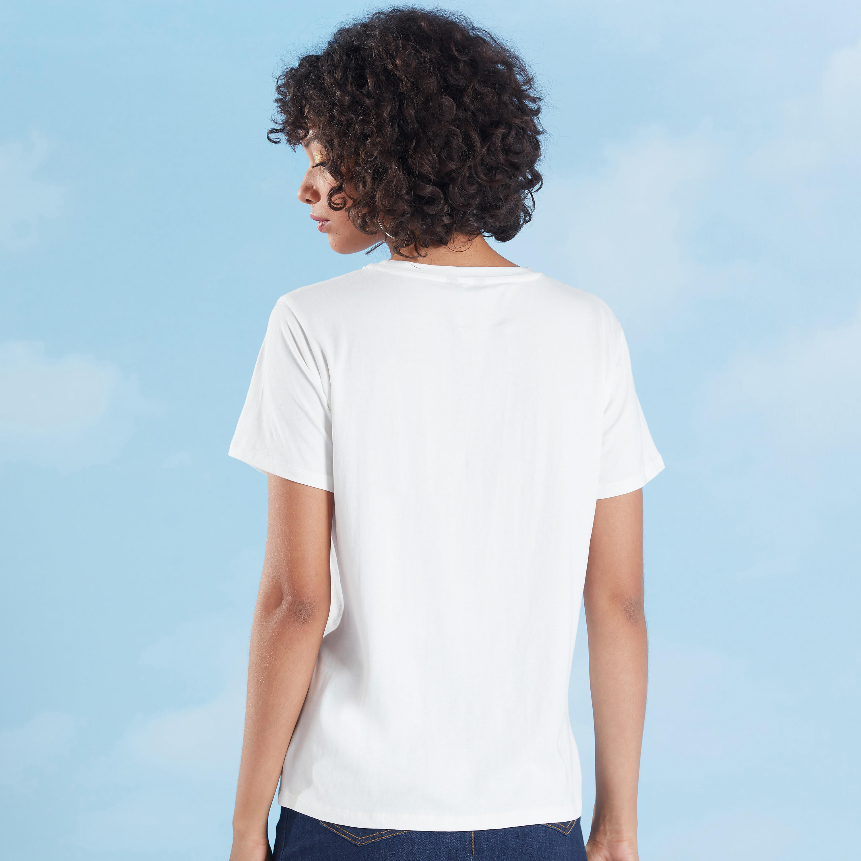 تيشيرت بياقة ضيّقة وأكمام قصيرة وتزيينات-women-clothing-tshirts-image-4