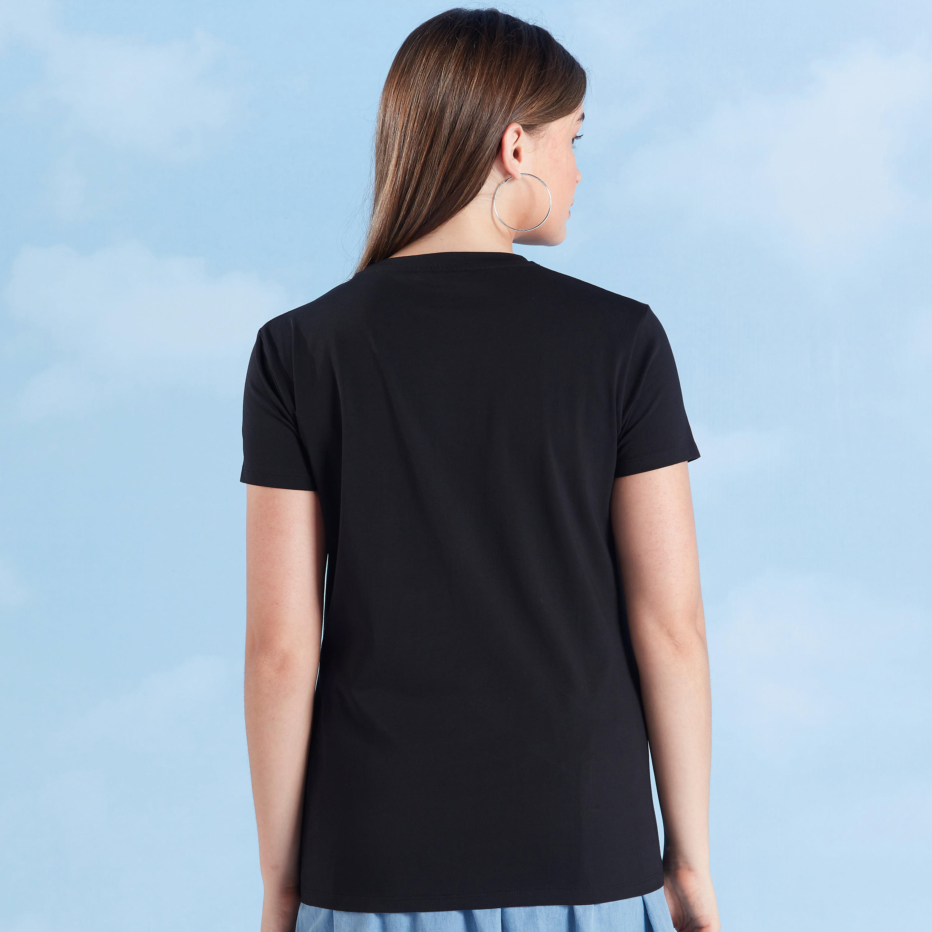 تيشيرت بياقة مستديرة وأكمام قصيرة وطبعات-women-clothing-tshirts-image-1