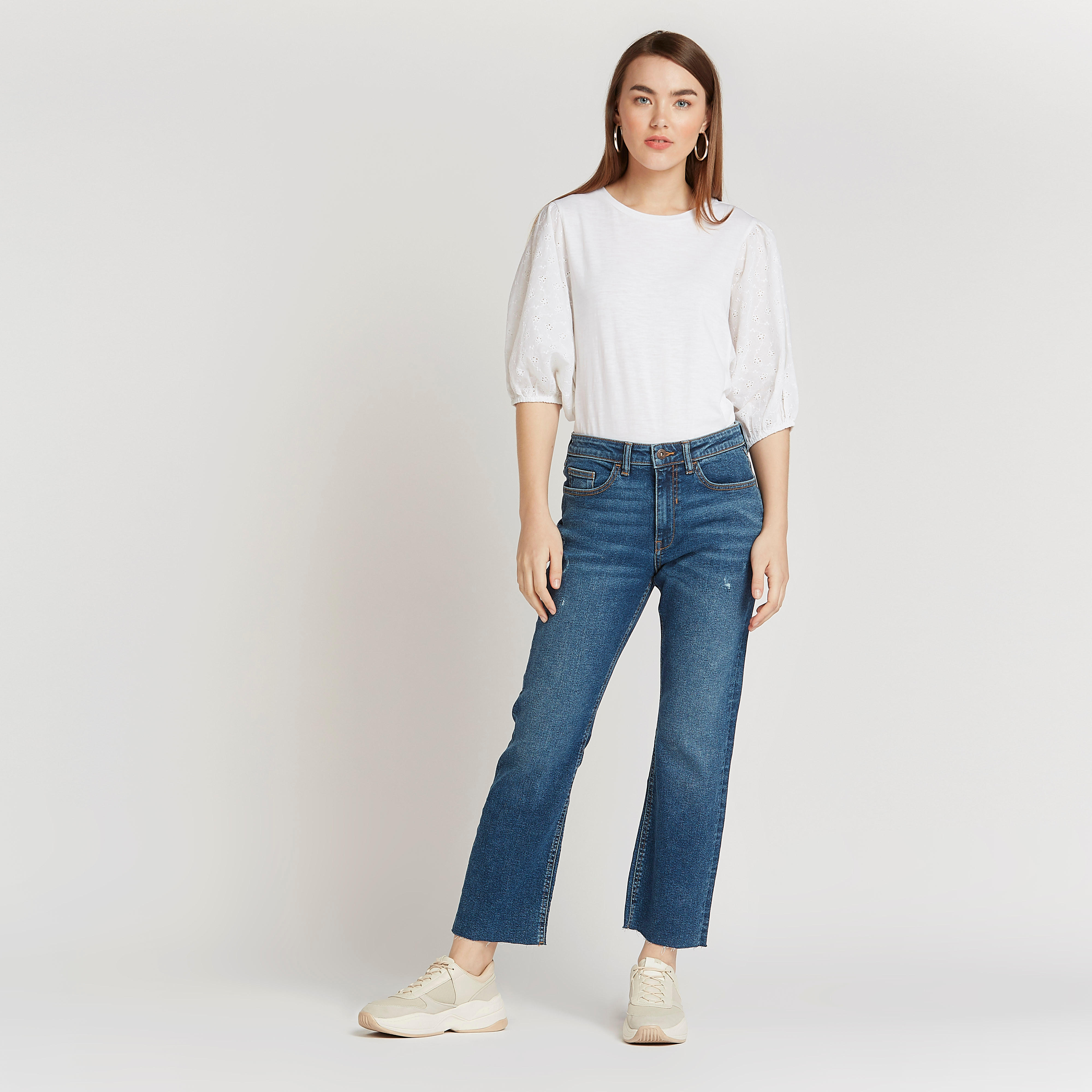 بلوزة سادة بياقة ضيقة وأكمام 3/4 بيشوب-women-clothing-tshirts-image-5