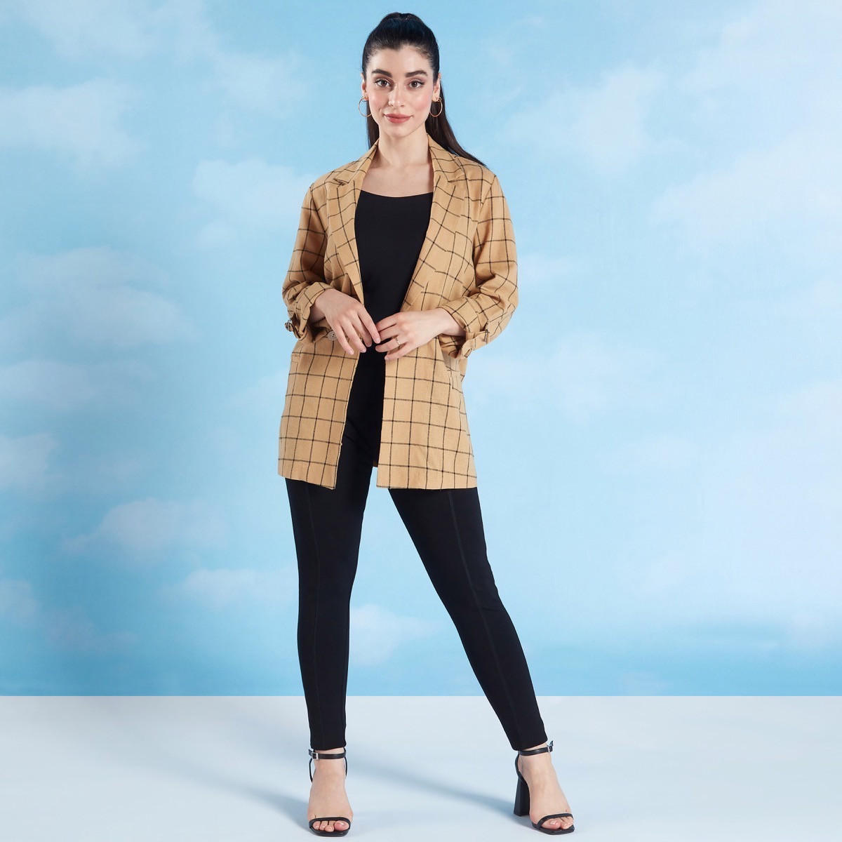 جاكيت كاروهات بأكمام طويلة-women-winterwear-coatsandjackets-jackets-image-2