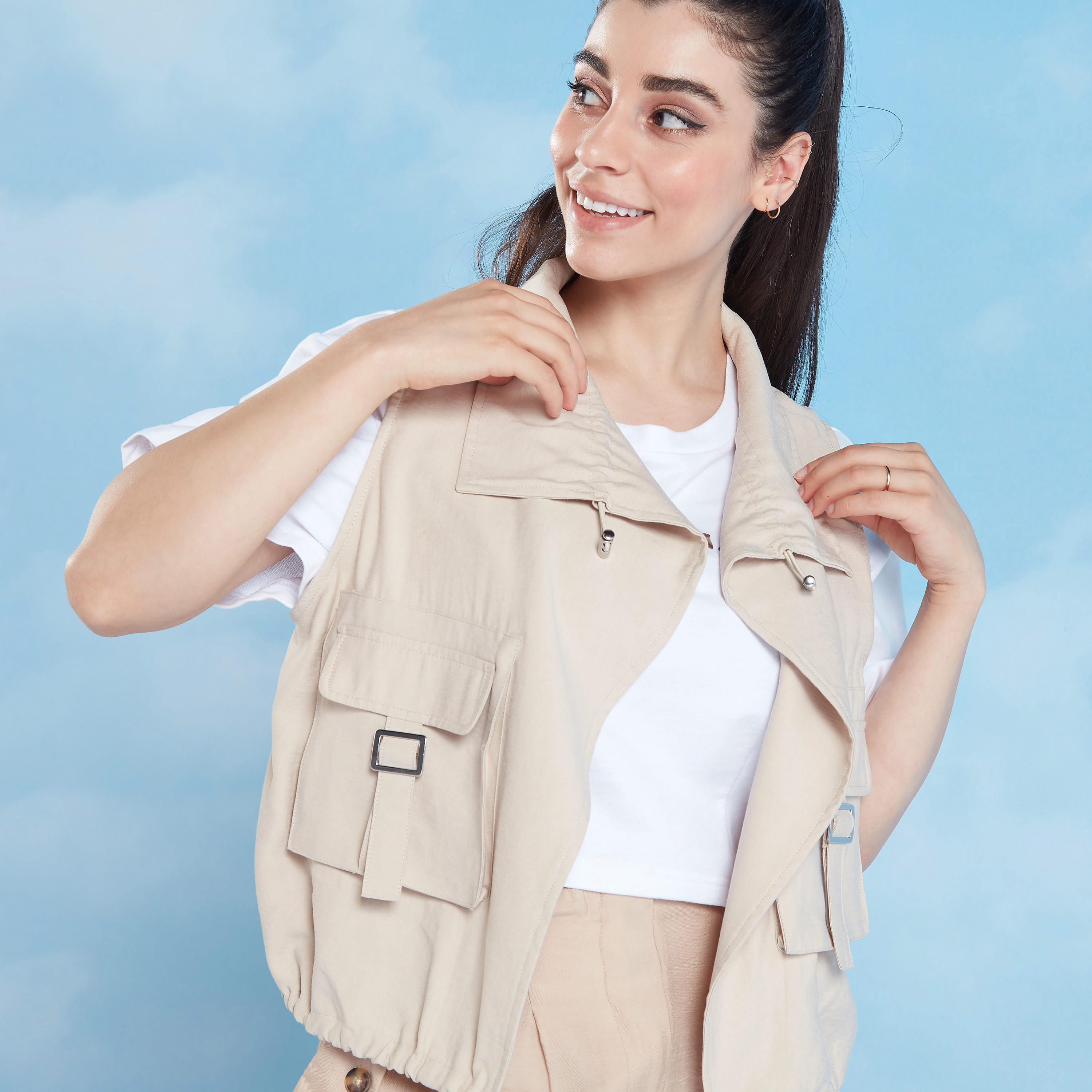 جاكيت دون أكمام بارز الملمس بتفاصيل جيوب-women-winterwear-coatsandjackets-jackets-image-3