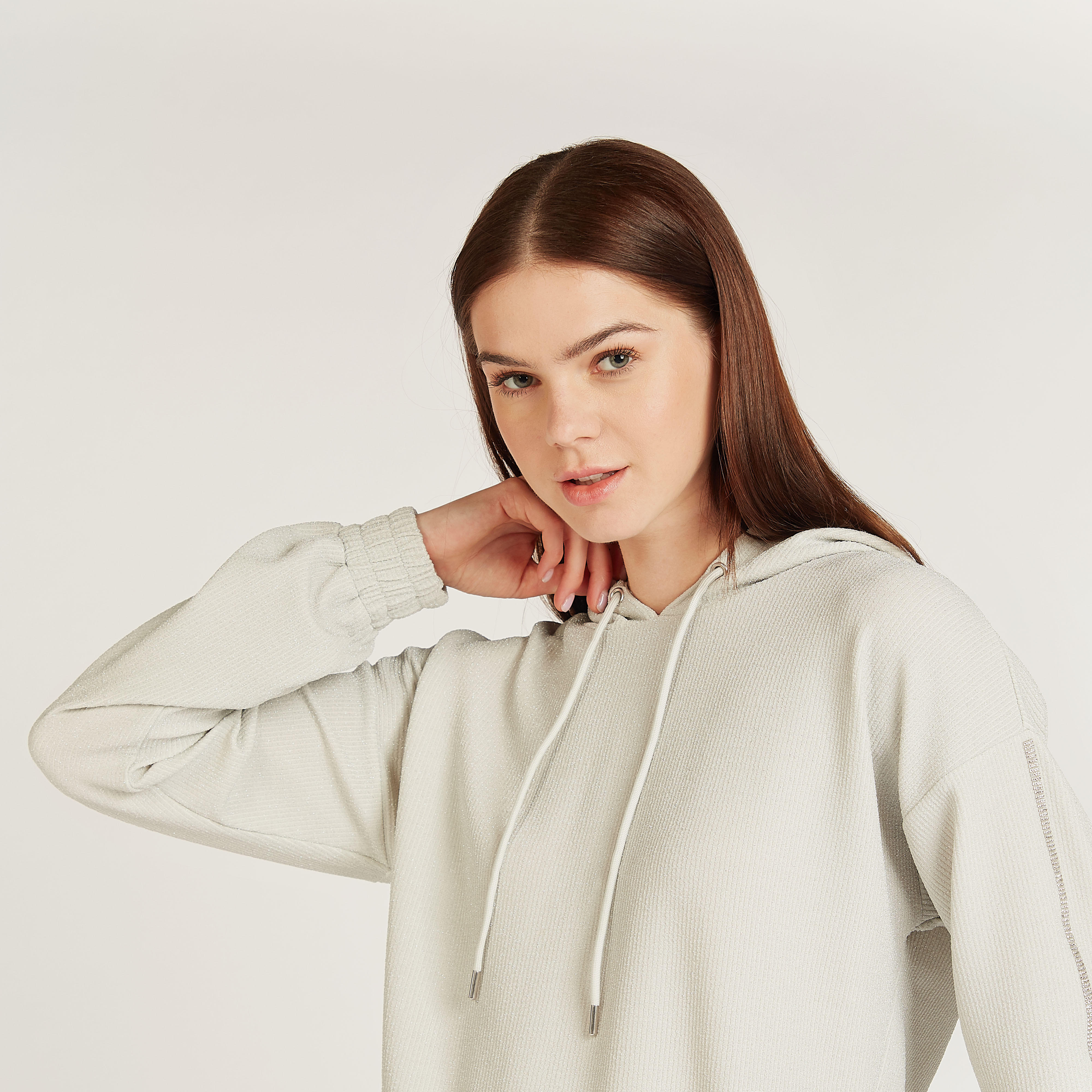 هودي بارز الملمس بأكمام طويلة-women-winterwear-hoodiesandsweatshirts-hoodies-image-3
