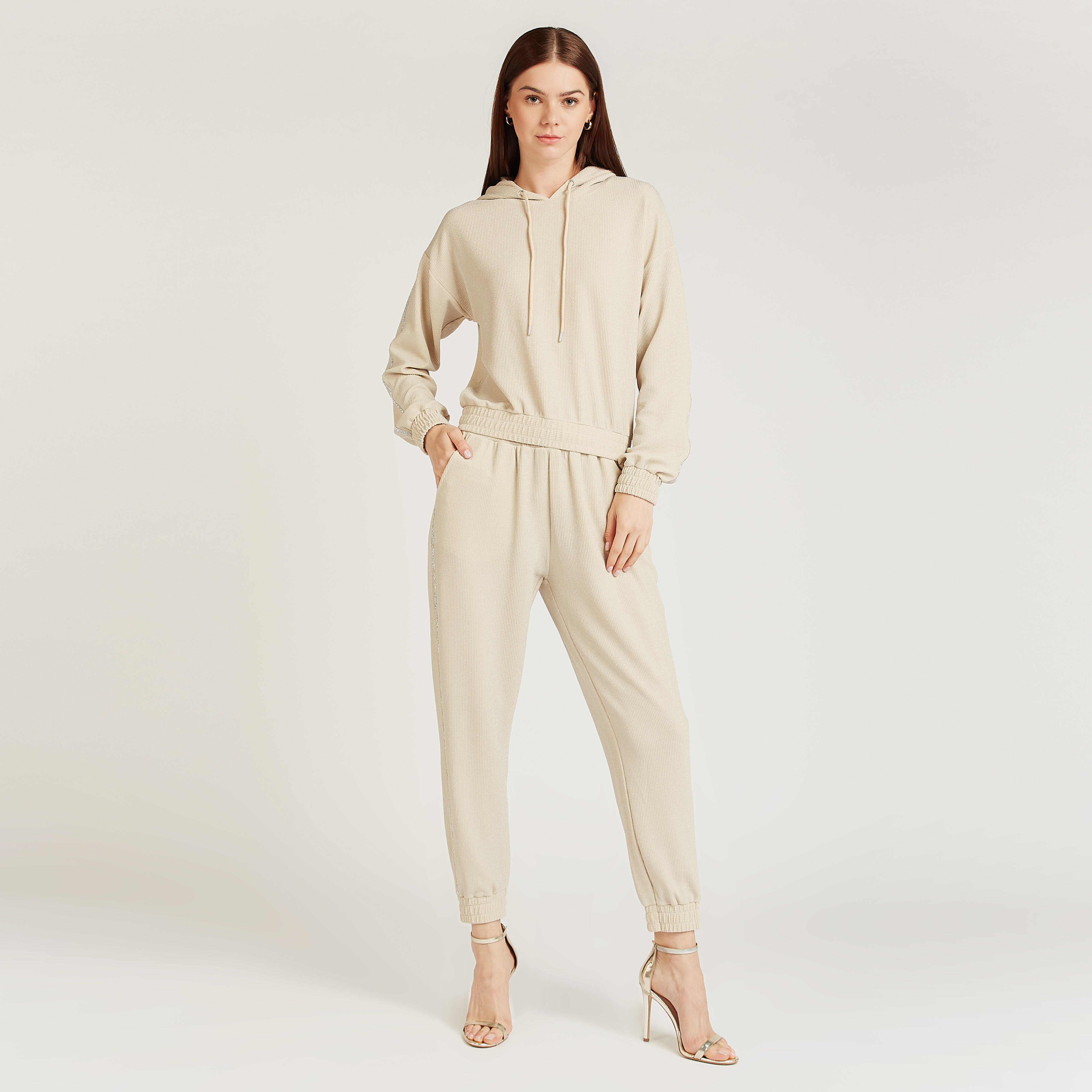 بنطلون رياضي بارز الملمس بخصر مرتفع وجيوب-women-clothing-bottoms-joggers-image-2