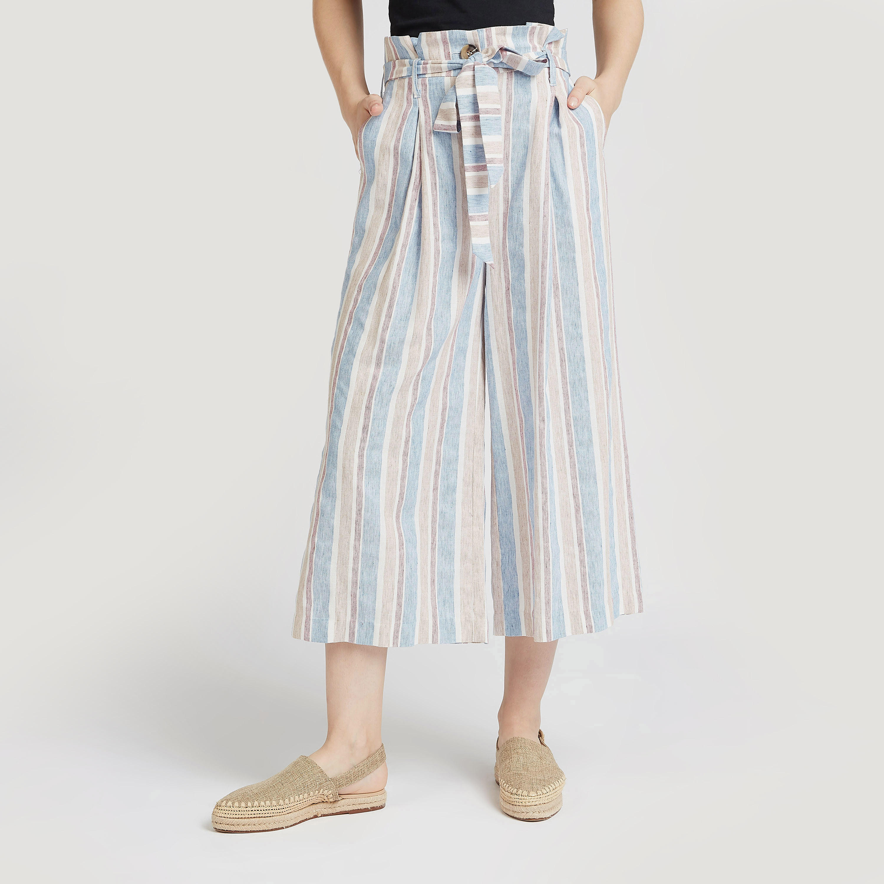 بنطلون بلازو مخطط واسع بخصر متوسط وجيوب-women-clothing-bottoms-trousers-image-1