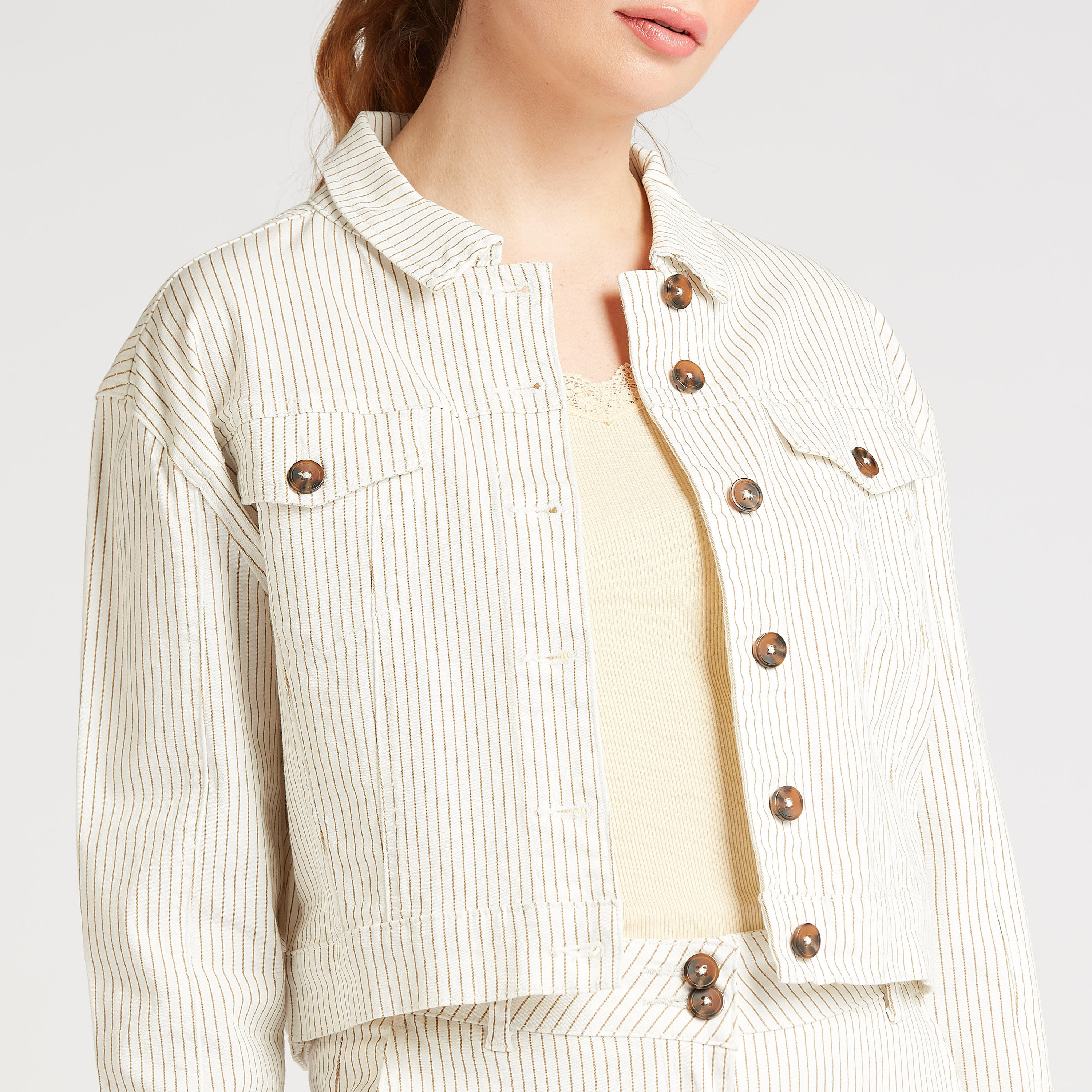 جاكيت مخططة بأكمام طويلة وجيوب بطيّة-women-winterwear-coatsandjackets-jackets-image-3