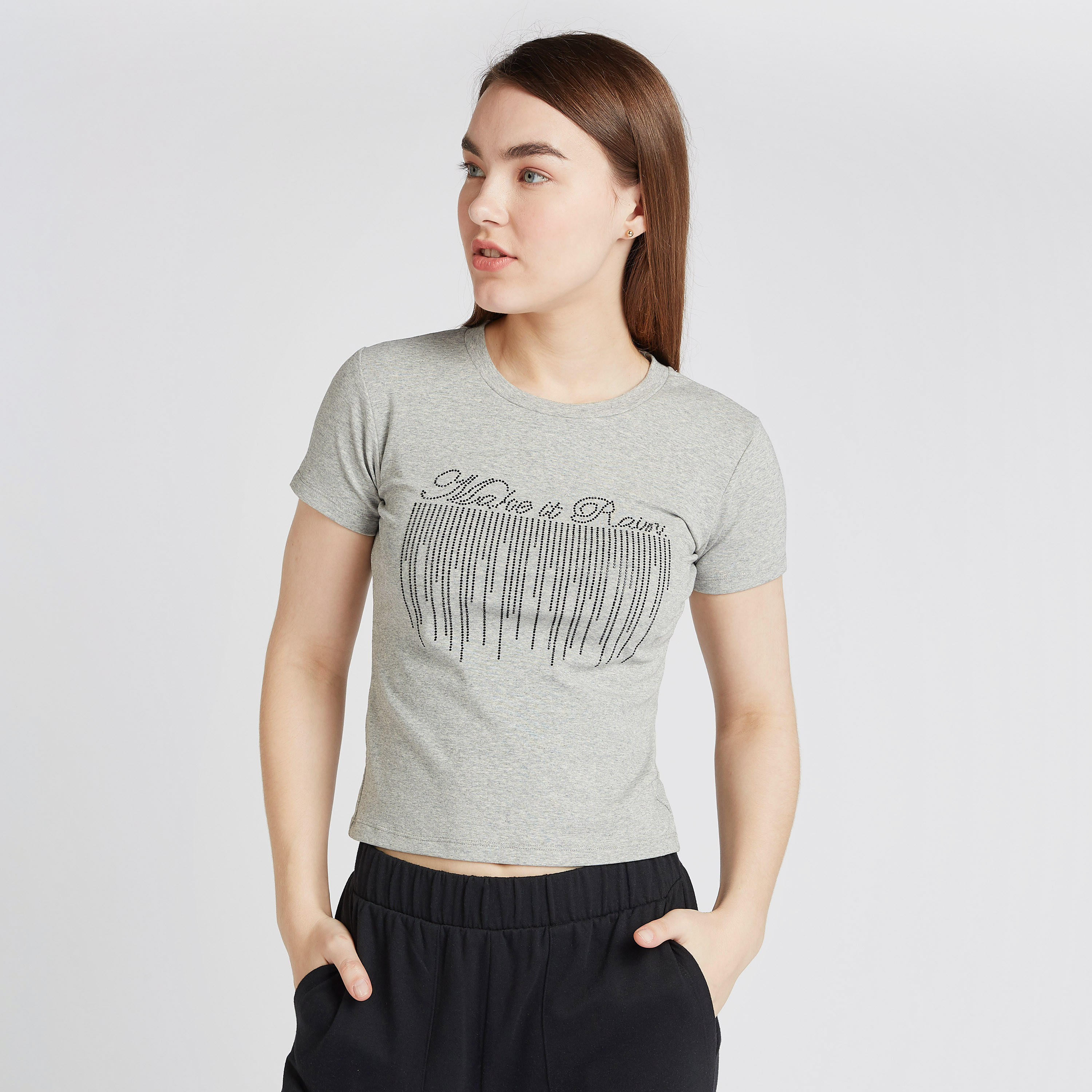 تيشيرت مزين بياقة ضيقة وأكمام قصيرة-women-clothing-tshirts-image-1