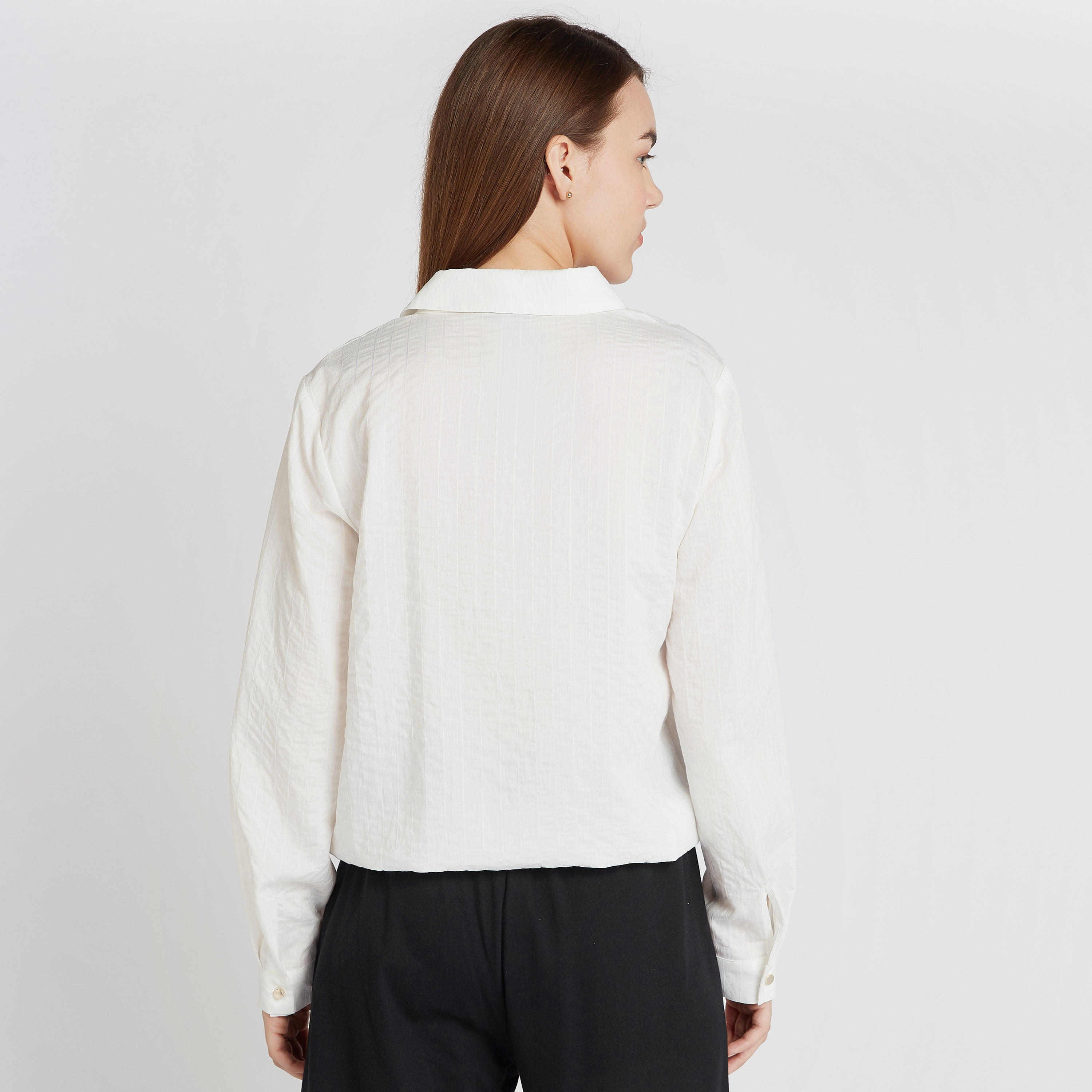 قميص مخطط بأكمام طويلة ولسان سحب بزر-women-clothing-shirtsandblouses-shirts-image-1