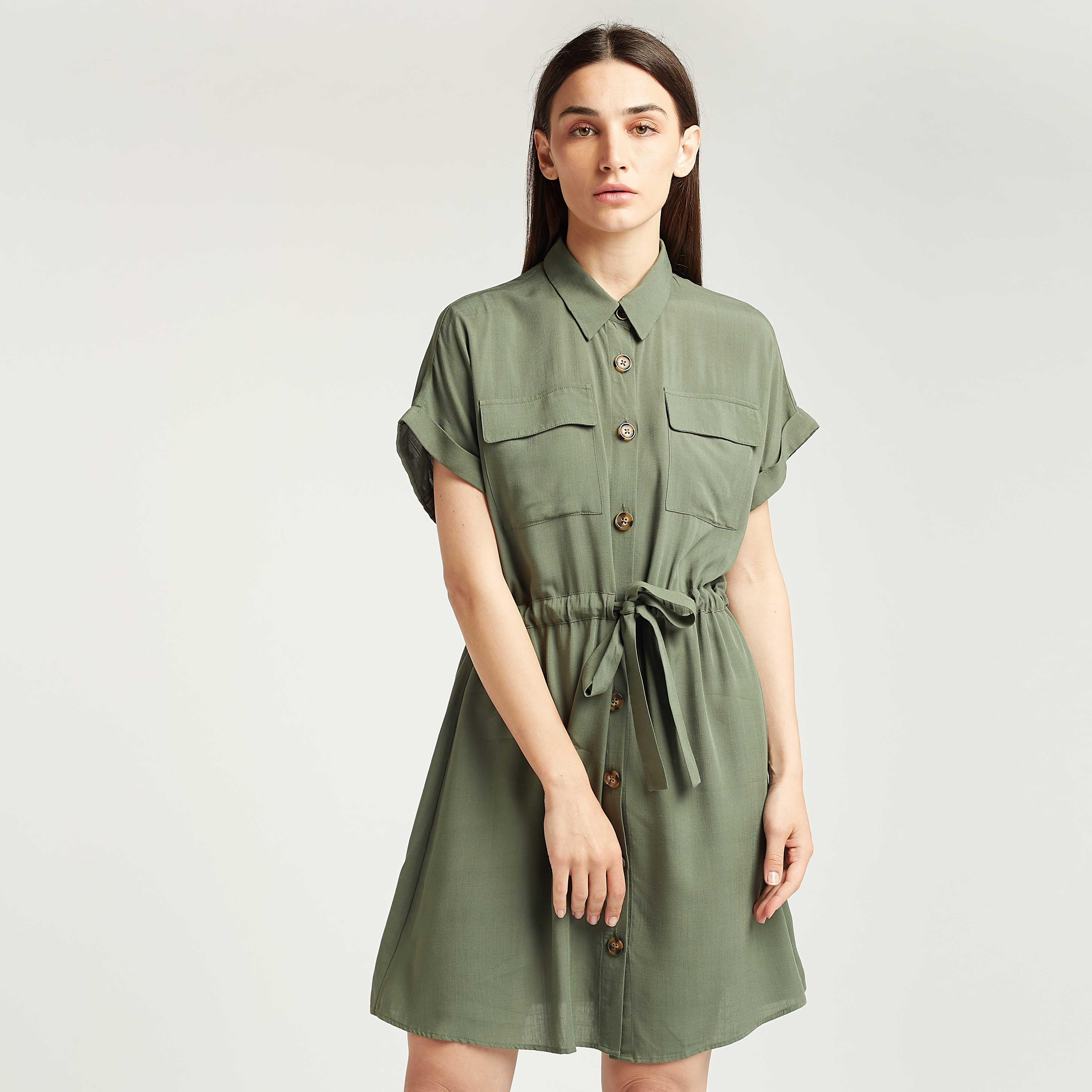 فستان قميص قصير سادة إيه لاين بأكمام قصيرة وأربطة-women-clothing-dresses-image-4