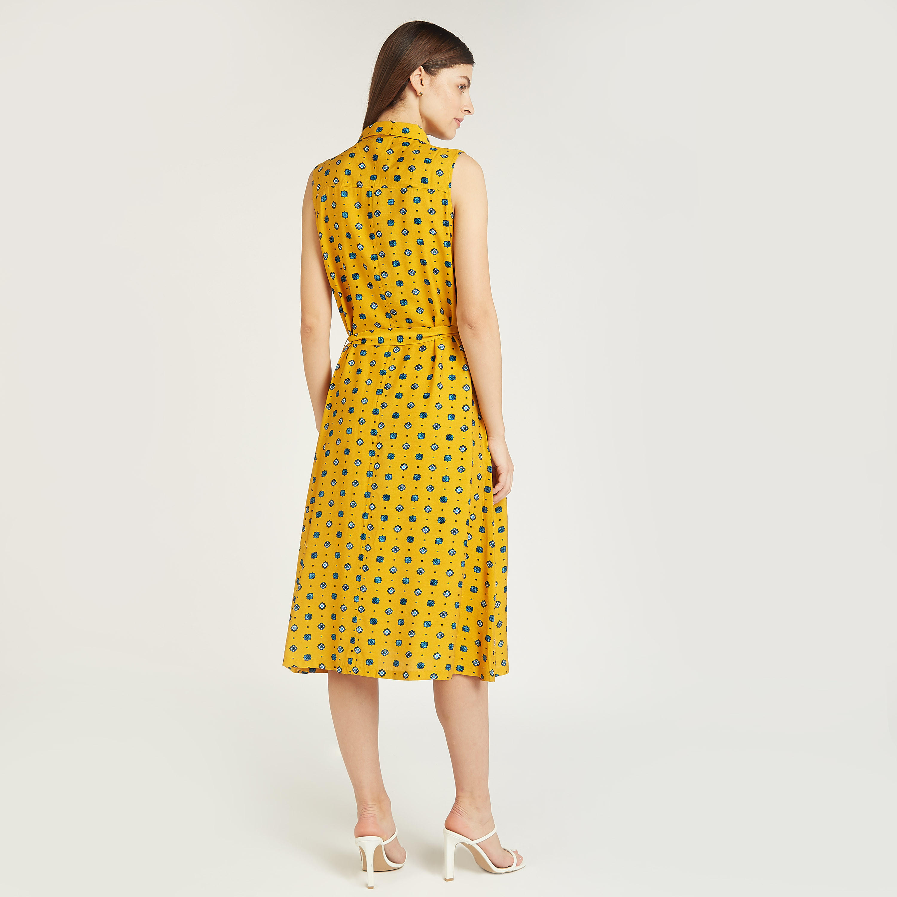 فستان قميص ميدي دون أكمام بطبعات وياقة عادية وأربطة-women-clothing-dresses-image-4