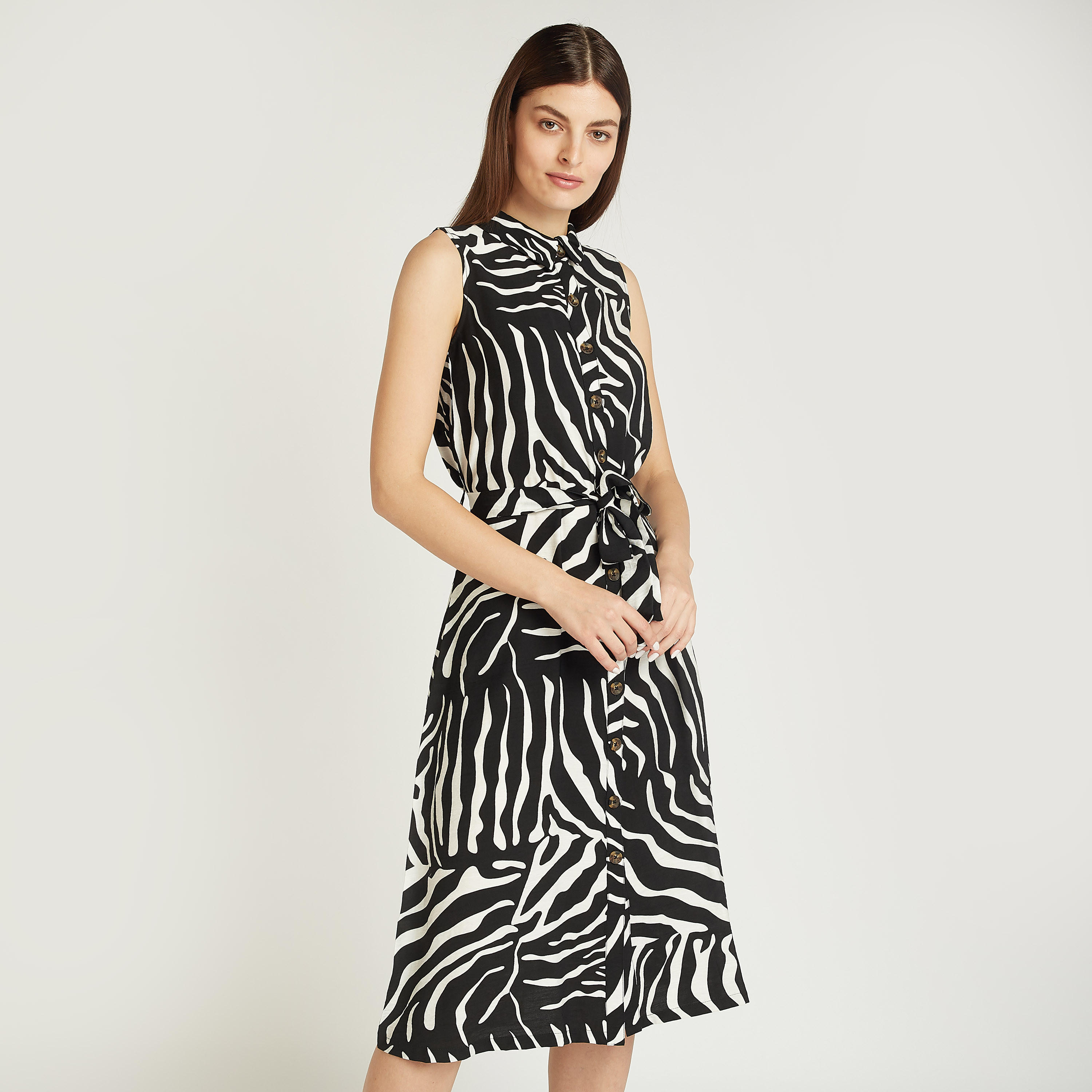 فستان قميص ميدي دون أكمام بطبعات حيوان وياقة عادية وأربطة-women-clothing-dresses-image-1