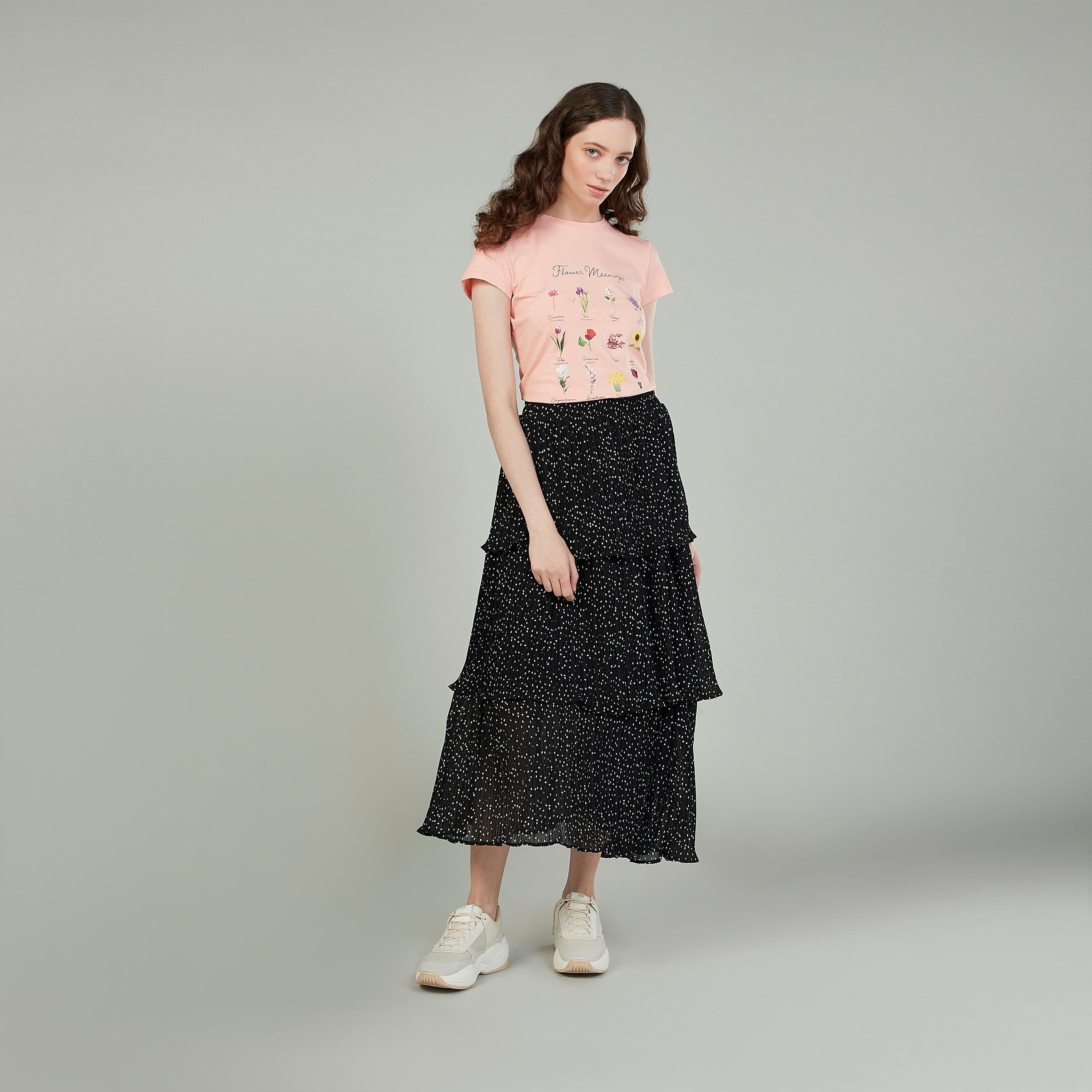 تيشيرت بياقة ضيّقة وأكمام كاب وطبعات-women-clothing-tshirts-image-2