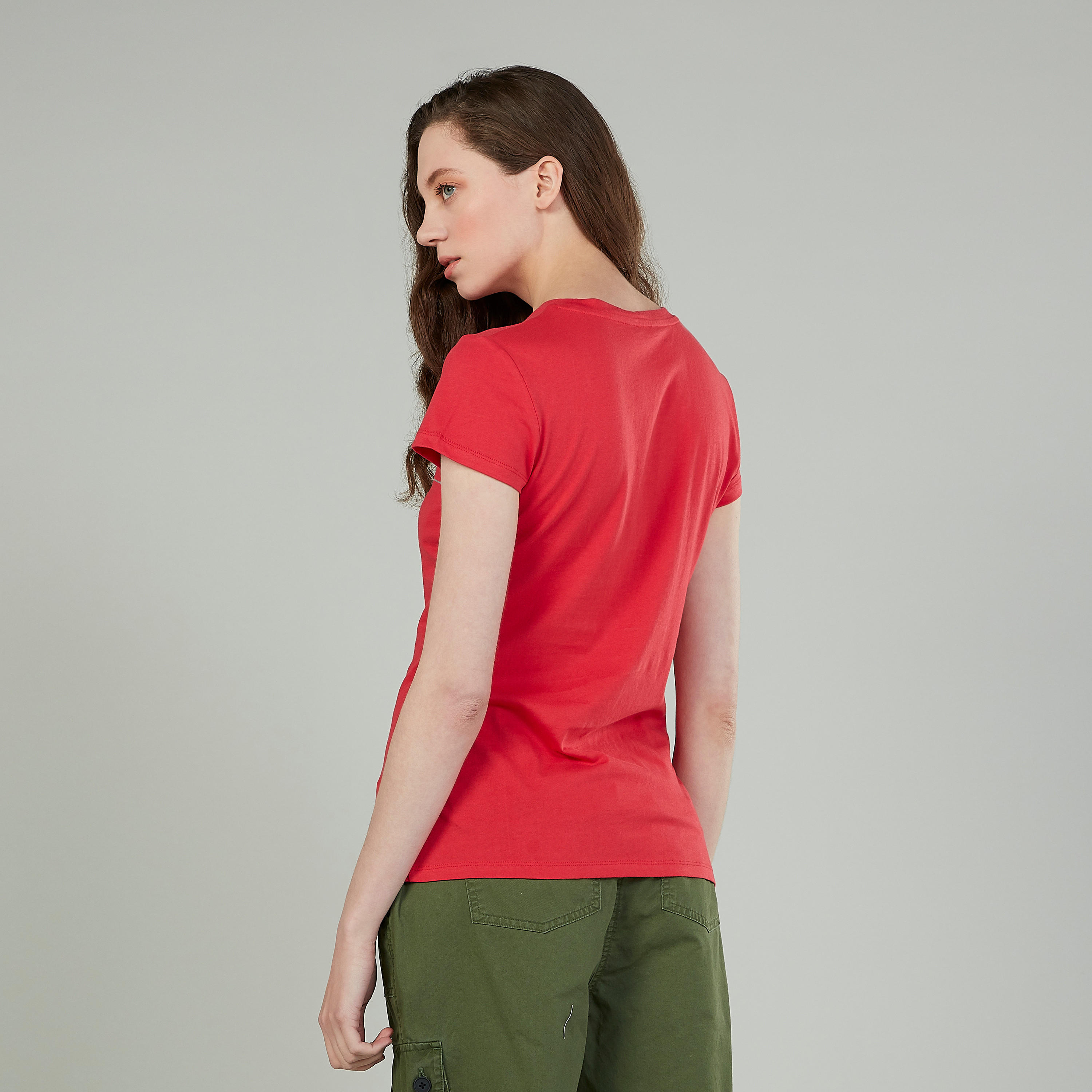 تيشيرت بياقة مستديرة وأكمام قصيرة وطبعات-women-clothing-tshirts-image-4