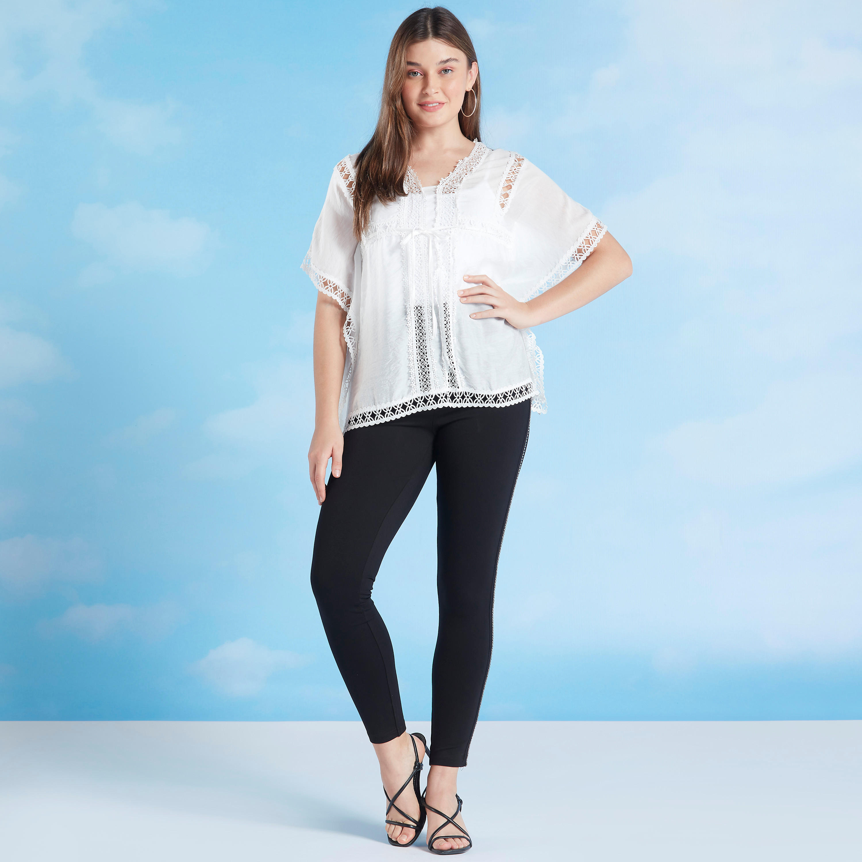 بلوزة يباقة V وأكمام 3/4 ودانتيل-women-clothing-shirtsandblouses-blouses-image-2