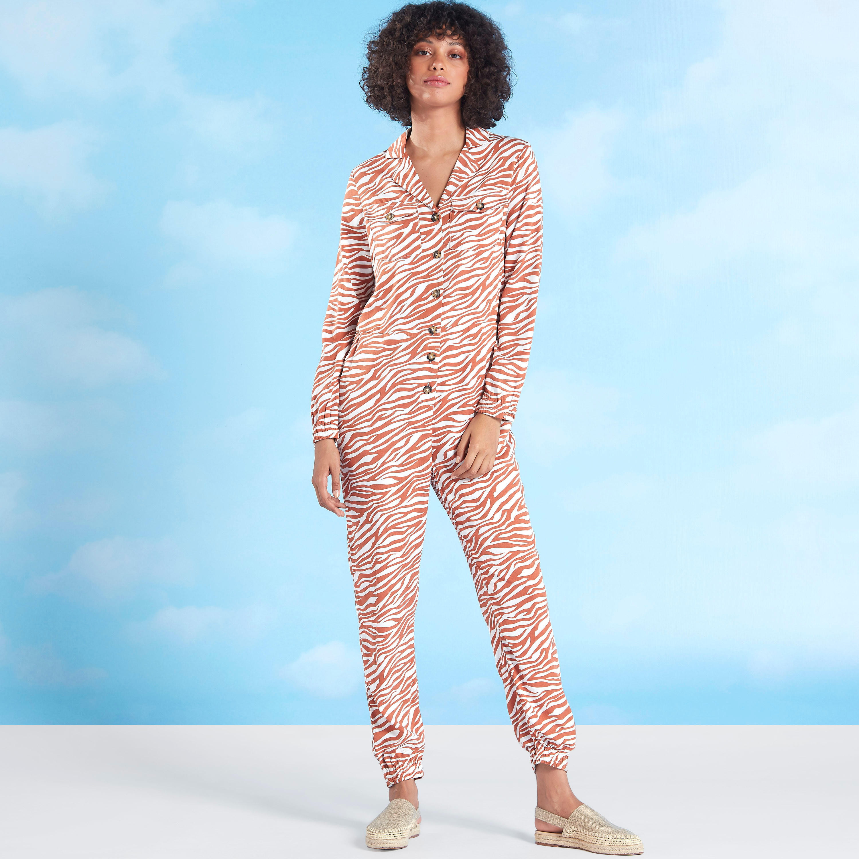 أفرول بأكمام طويلة وأربطة وطبعات زيبرا-women-clothing-jumpsuits-image-3