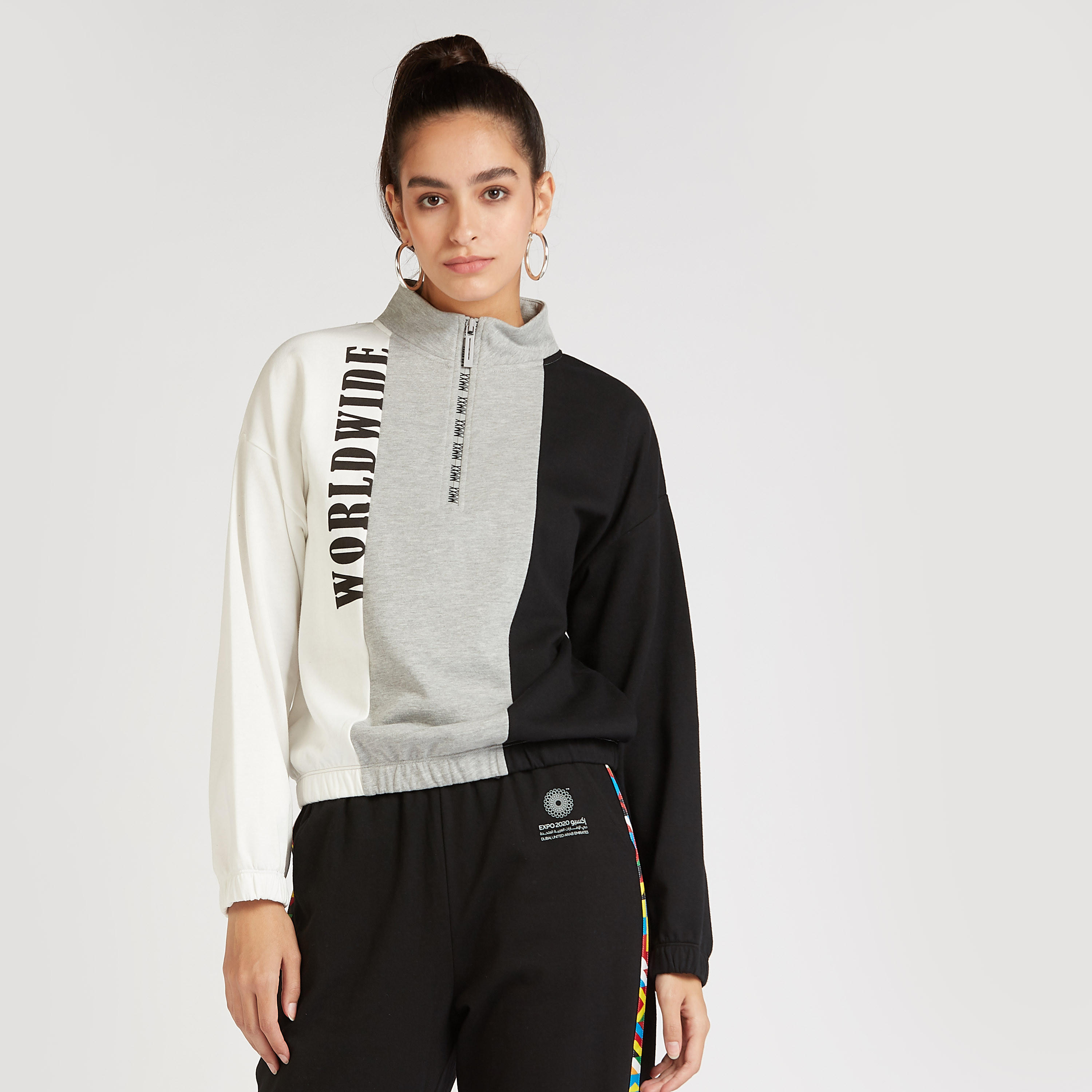 هودي مستدام بطبعات وأكمام طويلة وتفاصيل سحّاب إكسبو 2020-women-winterwear-hoodiesandsweatshirts-hoodies-image-1